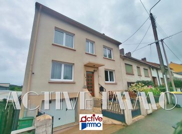 Maison Hayange Marspich 7 pièce(s) 146 m2. EN EXCLUSIVITÉ ! IDÉAL FRONTALIER !

Sur la commune d'Hayange-Marspich, en impasse et à proximité de toutes commodités, commerces, écoles et axes autoroutiers (à seulement 2 min de l'A31).
Devenez propriétaire de cette maison familiale mitoyenne d'un côté, très bien entretenue de plus de 146m² édifiée sur un terrain de 4,12 ares. 

Vous profiterez au rez de chaussé sur-élevé de près de 77 m² de pièces de vie avec un salon et séjour de 17 et 15m², une 2éme salle a manger de 17m² communiquant avec la cuisine aménagée et équipée, prolongée par une véranda de 15m² parfait pour profiter des extérieurs par tout les temps et donnant accès direct au jardin.

A l'étage, vous apprécierez les 4 spacieuses chambres de 16 et 15m² offrant des volumes confortables pour toute la famille et d'une salle de bain avec baignoire et wc.
Vous aurez la possibilité d'exploiter en complément le grenier qui offre un plateau de 72m² permettant de créer des espaces supplémentaires selon vos besoins et envies ou simplement pour y faire du rangement.

Pour finir, vous disposez d'un sous-sol complet avec cellier, atelier, buanderie et d'un garage bénéficiant d'un accès au jardin.

DPE réalisé le 06/11/2024 : logement classé D pour 217 kwh/m²/an ainsi que D pour les émissions de gaz à effet de serre pour 47 kg co²/m²/an.
Montant estimé des dépenses annuelles d'énergie pour un usage standard : entre 2 760€ et 3 780€ par an. Prix moyens des énergies indexés sur l'année 2021, 2022, 2023 (abonnements compris)
Les informations sur les risques auxquels ce bien est exposé sont disponibles sur le site Géorisques : www.georisques.gouv.fr ».

A VISITER SANS TARDER ! 
Frais d'agence à charge vendeur
Votre conseiller Immobilier : Marie PETITFRERE : 06 95 67 68 76