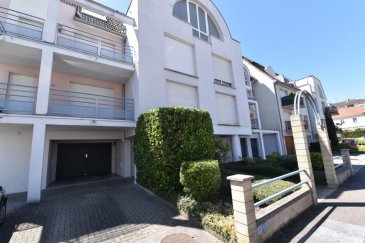 2 PIECES HAGUENAU - 2 pièce(s) - 53.98 m2. HAGUENAU, situé Boulevard Hanauer, lumineux 2 pièces  situé au 3ème et dernier étage avec ascenseur.
Cet appartement se compose d'une entrée, d'une cuisine équipée indépendante avec coin repas, d'un séjour lumineux, d'une grande chambre, d'une salle d'eau avec douche et d'un wc séparé.
Les plus : un parking privatif et sa situation proche de la gare et des commerces.
Disponible le 3 août
Loyer : 640EUR par mois charges comprises dont 125EUR par mois de provisions sur  charges (régularisation annuelle) 
Dépôt de garantie : 515EUR
Honoraires charge locataire : 510.60EUR TTC dont honoraires état des lieux charge locataire : 75EUR TTC