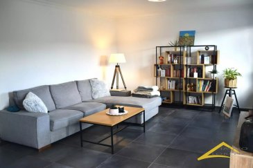 L'agence IMMO LORENA de Pétange a choisi pour vous un charmant APPARTEMENT DE DEUX CHAMBRES A LOUER A PETANGE.
L'Appartement se trouve au 3ème étage avec ascenseur dans une Résidence bien entretenue.
 Ce bien immobilier est à proximité des commerces, transports en commun et toutes commodités, il se compose comme suit:

PIECES A VIVRE :
- Un hall d’entrée de 8,91 m2
- Une cuisine séparée et toute équipée de 12,51 m2
- Une pièce/bureau 8,34 m2
- Un double living de 24,94 m2
- Un débarras de 2,42 m2
- Un WC séparé de 1,99 m2

ESPACE NUIT:
- Première chambre de 15,34 m2
- Deuxième chambre de 15,48 m2
- Une salle de bain de 4,76 m2 avec douche et WC

A ceci s’ajoute :
- Un garage à l'intérieur de la résidence
- Une cave privative
- Un jardin commun


CONDITIONS:

- L'APPARTEMENT EST DISPONIBLE POUR LE 1er décembre 2025

CAUTION: 2 mois de caution soit 3.800 euros
MOITIÉ FRAIS D'AGENCE: 950 € + 17% TVA soit 1.111,50 €
1 MOIS de 1.900 euros  POUR LA PERIODE DU 1er décembre 2025 au 31 décembre 2025 plus avance sur les charges de 250 euros SOIT UN TOTAL DE 2.150 €

Pour tout contact:
Joanna RICKAL: +352 621 36 56 40
Vitor Pires: +352 691 761 110

L'agence ImmoLorena est à votre disposition pour toutes vos recherches ainsi que pour vos transactions LOCATIONS ET VENTES au Luxembourg, en France et en Belgique