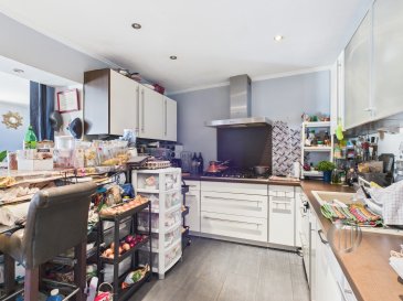 PASSION-IMMO en collaboration avec STAR-LUX propose à la vente cette belle maison mitoyenne proche du centre de Differdange.  
Elle se compose comme suit :  
- Rez-de-chaussée : entrée, salon, salle à manger avec cuisine ouverte équipée avec accès à un débarras. WC séparé.  
- 1er étage : 2 chambres de 9,70 et 14,70 m2 ainsi qu'une 3ème chambre avec salle de douche attenante.  
- 2ème étage : 2 belles chambres de 12,50 et 13,50 m2 ainsi qu'une salle de bain de 5,50 m2 avec baignoire d'angle, WC, lavabo.  
Une terrasse et un jardin à l'arrière de la maison.  
  
Belle maison avec un grand potentiel.  
  
Fenêtres double vitrage, chaudière à gaz.  
  
Travaux de rénovation à prévoir.  
  
Les frais d'agence seront à la charge du vendeur.  
  
Contact :  
Mail : info@passion-immo.lu  
Tel : +352 661 39 89 00 (Sonia DA GRACA)  
Tel : +352 661 266 715 (Pascal BINTENER)