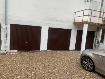 ImmoHouse vous propose à la vente ce garage fermé situé 34 rue de l'Eglise à Schifflange.

Prix : 49.500€

Le parking est actuellement loué au prix 150€/mois

Infos et visites sur rdv