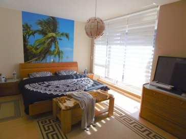 Studio à louer
New Keys vous propose un studio de +/- 20 m2 idealement situé à Rumelange.
Il se compose de:
une Kitchenette
une salle de bain en colocation

Merci d\'envoyer vos 3 derniere fiches de salaire, contrat de travail, copie de votre pièce d\'identité par email: 
amarinthe@newkeys.lu


Ref agence : B5003376