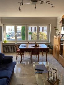 Immo Camilo vous propose en exclusivité


Duplex à Steinfort  avec une superficie habitable de +/- 116,88m2

La disposition intérieure des pièces se fait comme suit :

Au rez-de-chaussée
hall d’entrée 3.50m2

1er étage
hall de 54.77m2

2ème étage 56.66m2
2 Chambres
1 Bureau 
Grand living salle à manger
Cuisine équipée séparée
Salle de bain avec wc

Buanderie
Cave
Chauffage mazout
Grenier avec possibilité de transformation en chambre 20m2



À savoir que l’appartement est très lumineux, toutes les vitres sont en double vitrage, dalle en béton, chauffage au mazout
N’hésitez pas à nous contacter pour la mise en vente de votre bien immobilier. Pour plus de renseignements, veuillez contacter Mme. TEIXEIRA au GSM : +352 621 259 311
