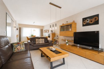 Charmante maison mitoyenne avec jardin à Belvaux ? Terrain de 6,47 ares

Située dans un quartier résidentiel calme et agréable, cette charmante maison mitoyenne bénéficie d'un terrain généreux de 6,47 ares avec jardin privatif, terrasse et espaces extérieurs idéals pour profiter des beaux jours en famille ou entre amis.

À proximité immédiate de Belval, des commerces, écoles et infrastructures essentielles, elle offre un cadre de vie pratique tout en conservant un environnement paisible.

La maison se compose de 3 chambres confortables au premier étage ainsi que d'une salle de bains moderne. Le deuxième et dernier étage accueille un vaste espace aménagé d'environ 42 m² pouvant servir de quatrième chambre, suite parentale, bureau ou espace loisirs. Deux pièces de stockage complètent cet étage.

La cuisine équipée, lumineuse et fonctionnelle, s'ouvre sur un spacieux double séjour avec accès au balcon. Une penderie intégrée apporte un espace de rangement supplémentaire.

Le sous-sol comprend une cave, une buanderie et une chaufferie. Une grande terrasse d'environ 40 m² prolonge l'espace de vie vers un jardin privatif verdoyant avec abri de jardin.

Un garage pouvant accueillir deux voitures complète ce bien aux beaux volumes, idéalement situé à quelques minutes de Belval.

Prix de présentation : 969 000 € Frais d'Agence Inclus.

Les surfaces et informations reprises dans cette annonce sont communiquées à titre indicatif et sans valeur contractuelle.

Pour toutes questions ou demandes d'informations, n'hésitez pas à nous contacter, nous serons toujours à votre service.

Agence ELSA'HOME à votre écoute pour la concrétisation de vos projets en toute confiance.

---------------------------------------------------------

Charming Semi-Detached House with Garden in Belvaux ? 6.47 ares of Land

Located in a quiet and pleasant residential area, this charming semi-detached house offers a generous 6.47-acre plot featuring a private garden, terrace, and outdoor spaces ideal for relaxing or entertaining family and friends.

Ideally situated close to Belval, shops, schools, and all essential amenities, the property combines everyday convenience with a peaceful living environment.

The house features 3 comfortable bedrooms on the first floor, along with a modern bathroom. The second and top floor offers a spacious converted area of approximately 42 sqm, ideal as a fourth bedroom, master suite, office, or leisure space. Two additional storage rooms complete this level.

The bright and functional fully equipped kitchen opens onto a spacious double living room with access to a balcony. A built-in wardrobe provides additional storage space.

The basement includes a cellar, laundry room, and boiler room. A large terrace of approximately 40 sqm extends the living space into a private green garden with a practical garden shed.

A two-car garage completes this attractive property, offering generous living spaces just minutes away from Belval.

Asking price: €969,000 Agency fees included.

The floor areas and information contained in this advertisement are provided for information purposes only and are not contractually binding.

For any questions or inquiries, please do not hesitate to contact us. We are always here to assist you.  

ELSA'HOME Agency is at your service to help turn your projects into reality with complete confidence.