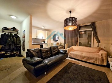 Belardimmo vous propose en exclusivité un appartement une chambre d'environ 53m² habitables, situé à Altwies commune de Mondorf-les-Bains au 1er étage d'une résidence de 2010.

L'appartement est composé comme suit:

- Hall d'entrée
- Salon/séjour 
- Cuisine équipée ouverte
- Couloir avec placard
- Salle de douche avec buanderie et WC
- Chambre

Il y a une cave et emplacement intérieur privatif.

Pour plus d'informations veuillez contacter Monsieur David Kempf au 00 352 621 631 841 ou par mail David.kempf16@gmail.com