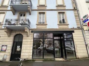 TOUS COMMERCES. METZ SABLON / GARE - RUE AUX ARENES : EMPLACEMENT A 100m DE LA GARE - BELLE VISIBILITE - STATIONNEMENT MINUTES DEVANT - TOUS COMMERCES VENTE A EMPORTER PAS DE SNACK, nous vous proposons ce local d'environ 32 m2 avec vitrine et fort passage...

LOYER : 1200 EUR TTC

CHARGES : 30 EUR   