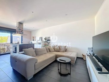 L’agence immobilière Immo-Contact vous propose ce bel appartement lumineux de +/− 84 m², entièrement rénové en 2018, situé dans la commune de Differdange.

Idéalement situé dans une ville dynamique, cet appartement avec 3 chambres, balcon, cave et garage box bénéficie d’un environnement calme tout en restant proche des commodités. Il se trouve à proximité immédiate des transports en commun, de restaurants, de médecins, ainsi que de crèches, écoles et infrastructures sportives accessibles en quelques minutes.

Situé au 3áµ‰ étage, l’appartement se distingue par sa belle luminosité et se compose comme suit :

- Hall d’entrée
- Salon avec espace salle à manger et accès au balcon
- Cuisine équipée
- 3 chambres à coucher
- Salle de bain avec douche et WC 

Un balcon agréable, une cave et un garage box viennent compléter ce bien.

Disponibilité à convenir.

Visites possibles en semaine et le samedi.

Pour toute information, contactez-moi au +352 621 391 355.

Estimation de votre bien sous 48h : contactez-nous au +352 26 311 992 ou par email à [info@immocontact.lu](mailto:info@immocontact.lu).