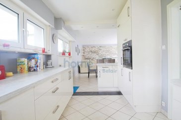 °°°SOUS-COMPROMIS***<br>Contacter directement le +352 621 710 768<br><br>Homeseek Belair et Stéphane vous proposent en exclusivité :<br>Très belle maison située à Lallange d\'une surface totale de 145m2 avec 99m2 de surface habitable sur un terrain de 3,50 ares.<br>La maison à été construite en 1954 et a été complétement rénovée en 2014.<br><br>Se compose de la manière suivante : <br><br>Au Rez-de-chaussée :<br><br>- Hall d\'entrée<br>- Deux chambres à coucher ( 24m2 et 14m2 )<br>- Cuisine équipée et ouverte<br>- Double séjour<br>- Salle de bain avec meuble vasque et WC<br>- Accès sur la terrasse et jardin <br><br>Au Sous-sol : <br><br>- Buanderie<br>- Salle de douche<br>- Local chauffage <br>- Cave<br><br>À l\'extérieur :<br><br>- Jardinet <br>- Emplacement dans la rue<br>- Garage Box à 2 minutes de marche<br><br><br><br>Disponibilité: À convenir<br>Contacter directement le +352 621 710 768 <br>Découvrez tous nos biens sur www.homeseek.lu<br>Si vous souhaitez vendre ou louer votre bien immobilier, profitez également de notre qualité de service et de notre expérience pour obtenir une estimation précise dans les meilleurs délais.<br><br />Ref agence :4921219-HB-DS