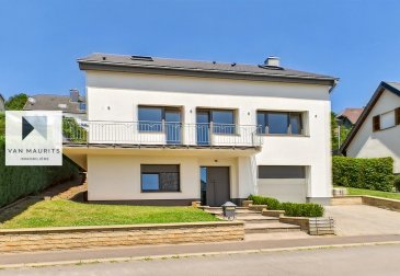 Cette luxueuse et lumineuse maison individuelle située au calme sur les hauteurs d'Ettelbruck a été entièrement rénovée en 2022 avec des matériaux haut de gamme. Construite sur un terrain de 7,27 ares qui est piscinable.

Elle se compose comme suit :

Au rez-de-chaussée : d'une grande entrée de ± 30m² qui déssert une chambre de ± 15m² avec sa salle de douche de ± 6m² ; d'une pièce de 6m² prévue pour un sauna ou autre usage ; d'une buanderie de ± 10m² ; un grand garage de ± 43m² pour 2 voitures ainsi que 2 emplacements à l'extérieur.

Au rez-de-jardin : le palier ouvre sur une magnifique pièce de vie de ± 86m² et comprend la partie salon avec sa cheminée, la cuisine équipée et la partie salle à manger ; Une chambre de ± 12m² avec sa salle de douche de ± 7m². Un large balcon domine la vallée orientée plein sud et sur l'arrière surélevé le jardin profite aussi de la vue à 180°. Une autorisation de la commune pour une piscine de 8x4m.

Au 1er étage : le palier dessert deux grandes chambres de ± 37m² et ± 25m² chacune avec sa salle de douche. Une pré-installation existe dans la grande chambre pour l'installation d'une baignoire balnéo.

Le passeport énergétique est C / E.

Equipements de cuisine haut de gamme
Triple vitrage
Adoucisseur d'eau
Volets et velux électriques

Contact : Jimmy de Brabant - tél : +352 661 167 494 - email : jimmy@vanmaurits.lu