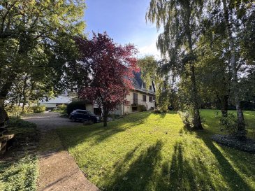 Maison avec terrain exceptionnel de 66 ares 30 ca à vendre – Berchem (Rue de Monté)

Immo Losch vous propose en vente cette maison spacieuse implantée sur un terrain rare de 66 ares 30 ca, idéalement située dans la rue de Monté à Berchem, une rue calme et résidentielle.

Caractéristiques de la maison :

Surface habitable : 200m2

-	Hall d’entrée
-	5 chambres
-	2 salles de bains
-	2 salons
-	Cuisine individuelle
-	Terrasse
-	Garage
-	Chaufferie et cave

Atouts majeurs :

Terrain exceptionnel de 66a30ca

Possibilité de diviser le terrain pour construire plusieurs maisons (sous réserve d’autorisation communale)

Grand terrain non constructible attenant, idéal pour préserver la tranquillité ou pour des loisirs tels que l’accueil d’animaux (chevaux, moutons, etc.)

Situation privilégiée dans un quartier calme tout en restant proche des commodités

Opportunité rare :

Ce bien offre un potentiel unique, que ce soit pour un particulier recherchant de grands espaces ou pour un investisseur souhaitant développer un projet immobilier.

Intéressé(e) ?
Pour plus d’informations ou pour organiser une visite, contactez Immo Losch :

Tél. : +352 26 53 26 11

Email : info@immolosch.lu

Site : www.immolosch.lu

 ---------- 
Haus mit außergewöhnlichem Grundstück von 66 Ar 30 Ca zum Verkauf - Berchem (Rue de Monté)

Immo Losch bietet Ihnen dieses geräumige Haus auf einem seltenen Grundstück von 66 Ar 30 Ca zum Verkauf an. Es befindet sich in idealer Lage in der Rue de Monté in Berchem, einer ruhigen Wohnstraße.

Eigenschaften des Hauses :

Wohnfläche : 200m2

- Eingangshalle
- 5 Schlafzimmer
- 2 Badezimmer
- 2 Wohnzimmer
- Eigene Küche
- Terrasse
- Garage
- Heizraum und Keller

Größte Stärken :

Außergewöhnliches Grundstück von 66a30ca

Möglichkeit, das Grundstück zu teilen, um mehrere Häuser zu bauen (vorbehaltlich der kommunalen Genehmigung)

Angrenzendes großes, nicht bebaubares Grundstück, ideal zur Wahrung der Ruhe oder für Freizeitaktivitäten wie das Halten von Tieren (Pferde, Schafe, etc.).

Privilegierte Lage in einer ruhigen Gegend und dennoch in der Nähe von Annehmlichkeiten

Seltene Gelegenheit :

Diese Immobilie bietet ein einzigartiges Potenzial, sei es für eine Privatperson, die große Räume sucht, oder für einen Investor, der ein Immobilienprojekt entwickeln möchte.

Sind Sie interessiert?
Für weitere Informationen oder um einen Besichtigungstermin zu vereinbaren, wenden Sie sich bitte an Immo Losch :

Tel.: +352 26 53 26 11

Email: info@immolosch.lu

Website: www.immolosch.lu

 ---------- 
House with exceptional land of 66 ares 30 ca for sale - Berchem (Rue de Monté)

Immo Losch offers for sale this spacious house set on a rare plot of 66 ares 30 ca, ideally located in Rue de Monté in Berchem, a quiet residential street.

House features :

Living area : 200m2

- Entrance hall
- 5 bedrooms
- 2 bathrooms
- 2 living rooms
- Separate kitchen
- Terrace
- Garage
- Boiler room and cellar

Key features :

Exceptional plot of 66a30ca

Possibility of dividing the land to build several houses (subject to municipal authorization)

Large, non-buildable adjoining plot, ideal for preserving peace and quiet or for leisure activities such as housing animals (horses, sheep, etc.).

Privileged location in a quiet neighborhood yet close to all amenities

Rare opportunity:

This property offers unique potential, whether for an individual looking for large spaces or for an investor wishing to develop a real estate project.

Interested?
For more information or to arrange a viewing, contact Immo Losch :

Tel: +352 26 53 26 11

Email: info@immolosch.lu

Website: www.immolosch.lu