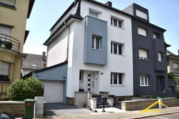 !!!!!COUP DE COEUR!!!!!

Votre agence IMMO LORENA de Pétange, partenaire de la CHAMBRE IMMOBILIERE DE Luxembourg a choisi pour vous une TRÈS BELLE MAISON JUMELEE, idéalement située à PÉTANGE d'une superficie totale de 160m2 habitables, insérée sur un terrain de 2 ares 55 centiares, à proximité des transports en commun et de toutes commodités. 
La maison se compose comme suit :

Composition du bien :

RDCH :
Un hall d'entrée de 5,90 m2.
Un salon et salle à manger 29,83 m2.
Une cuisine de coin complètement équipée faisant 6,47 m2  donnant accès à la terrasse de 6,12 m2 et au jardin.

Première étage: 
Un hall de nuit de 5,12 m2
Une chambre parentale de 14,97 m2 plus bureau//Dressing de 12,76 m2
Salle de bain avec deux douche de 10,72 

Deuxième étage 
Un hall de 4,98 m2
Deux Chambres de: 
          0 Chambre de 15,58 m2
          0 Chambre de 11,57 m2
Un hall de nuit 5,66 m2
Une  deuxième salle de bain avec baignoire de 6,39 m2


Grenier aménagé en Chambre 
Une chambre de 13,26 m2
Salle de bain 4,09 m2 avec douche italienne


Cave:
Hall de 3,54 m2
Wc séparée avec douche de 5,24 m2
Cave/Chaufferie de 13,84 m2
Buanderie de 6,22 m2 et salle de jeux de 12,87 m2  donnant accès à l'extérieur et au jardin 


TOTAL M2 HABITABLES :  160 m2

Caractéristiques de la maison :

-	Maison jumelée construite en 1937 complètement rénovée avec des dalles en béton.
-	Triple vitrage avec châssis en PVC datant de l2017.
-	Une chaudière au gaz WOLF de 2013.
-	La maison dispose d’un garage pour deux voitures.
-	La maison se situe dans une rue très calme et sans issue, à proximité de toutes commodités.

Conclusion :
La maison se trouve dans un excellent état général, pas des travaux à réaliser.

SITUATION :
A proximité du centre-ville de Pétange, dans une rue proche de toutes commodités (école, gare, bus, commerces, parc, aire de jeux …) et accès facile vers les grands accès routiers.

CONCLUSION :
La maison est dans un EXCELLENT état. Pas de travaux à prévoir.

- COUP DE COEUR ASSURÉ

Les frais de notaire et les frais d’inscription au registre foncier sont à charge de l’acheteur.

La commission de vente est à charge du vendeur qui a signé le mandat de vente avec notre agence.

A VOIR ABSOLUMENT!!!!

Pour tout contact et plus de renseignant veuillez contacter l'agence Immo Lorena Lux Sarl:

Numéro de l'agence: +352 50 93 32
Joanna RICKAL: +352 621 36 56 40
Vitor PIRES: +352 691 761 110

L'agence ImmoLorena est à votre disposition pour toutes vos recherches ainsi que pour vos transactions LOCATIONS ET VENTES au Luxembourg, en France et en Belgique. Nous sommes également ouverts les samedis de 10h à 19h sans interruption.