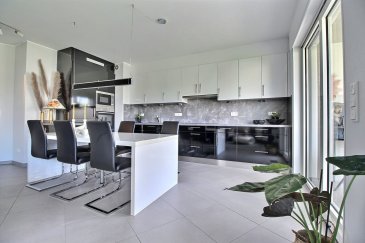 ACTIVE INVEST a  le plaisir, de vous proposer à la location cet appartement meublé, 1 chambre à coucher.

Appartement et copropriété très bien entretenus et soignés.

Situation très calme (zone 30 km/h), avec un cadre de vie agréable et reposant.

L’appartement se situe au 2 étage dans un immeuble construit dans les années 2010

Le bien se compose :

-	Hall d’entrée 
-	Chambre à coucher de 15,3 m2
-	Salle de douche avec WC
-	Pièce de vie de plus de 33m2 avec une cuisine ouverte complétement équipée donnant sur le séjour et sur un balcon de presque 8 m2 avec une marquise électrique.
-	Pour compléter le bien une cave privative avec branchement machine à lave et sèche-linge 

Situation : 

- A proximité des transports en commun (Gare Cents-Hamm) 
- A 10 minutes en transports publiques du Kirchberg 
- A 20 minutes en transports publiques du Centre-Ville


Appartement disponible à partir du 15 Octobre. Loyer 1.800€ + charges 



Pour de plus amples informations, veuillez contacter Mr Jorge Da Graca au +352 621 252 212 







