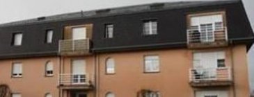 SOLEUVRE, belle appartement  très lumineux en  location comprenant : hall d’entrée, une grande  chambre à coucher avec accès balcon,  un salon/salle à manger avec cuisine équipée, une belle sale de douche, un débarras, une cave et une buanderie commune.
Livre de suite 