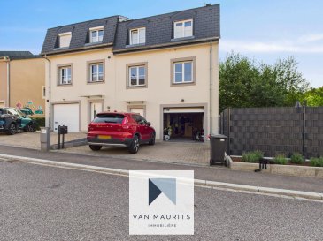 3-Bedroom House with Garage in Lenningen

Located in the peaceful village of Lenningen, this well-maintained home offers 168 m² of living space (215m2 total space) on a 195 m² plot.
With its generous layout across four levels, quality finishes, and excellent location close to services and transport links, the property is ideal for families seeking comfort and convenience in a quiet setting.

The ground floor welcomes you with an 11 m² entrance hall.
This level also includes an office (8 m²), a laundry room (5 m²), a separate WC (2 m²), a storage room (7 m²), a practical storage room (7 m²), and direct access to the 19 m² garage.

On the first floor, you will find a bright open-plan living, dining, and kitchen area (49 m²).
The fully equipped kitchen (13 m²), fitted with Siemens appliances, opens directly onto the 8 m² balcony.

On the second floor, the home offers three bedrooms measuring 15 m², 11 m², and 10 m², connected by a 6 m² landing.
This level also features two bathrooms (5 m² each) and a separate WC (1.5 m²).

The basement includes a 12 m² entry, a 19 m² technical room, and two storage rooms (17 m² and 9 m²).

Two additional outdoor parking spaces are located directly in front of the house.

The location offers an ideal balance between village charm and accessibility.

A bus stop is just 300 metres away, while Luxembourg Airport is less than 15 km from the property.
The nearby town of Remich provides schools, shops, restaurants, and all essential services. 
Quick access to major roads ensures convenient travel towards Luxembourg City and beyond.

This is a rare opportunity to acquire a spacious, move-in-ready home in one of the region's most desirable residential settings.

Contact:
Juha Ahonen
+352 661 249 476
juha@vanmaurits.lu


Maison 3 chambres avec garage à Lenningen

Située dans le paisible village de Lenningen, cette maison bien entretenue offre 168 m² habitables (215 m² surface totale) sur un terrain de 195 m².
Avec sa distribution généreuse sur quatre niveaux, ses finitions de qualité et son excellente situation à proximité des services et des liaisons de transport, la propriété est idéale pour une famille recherchant confort et praticité dans un cadre calme.

Le rez-de-chaussée vous accueille avec un hall d'entrée de 11 m².
Ce niveau comprend également un bureau (8 m²), une buanderie (5 m²), un WC séparé (2 m²), un local de rangement (7 m²), un espace de stockage pratique (7 m²) ainsi qu'un accès direct au garage de 19 m².

Au premier étage, vous trouverez un espace de vie ouvert et lumineux de 49 m² comprenant salon, salle à manger et cuisine.
La cuisine entièrement équipée (13 m²), dotée d'appareils Siemens, s'ouvre directement sur le balcon de 8 m².

Au deuxième étage, la maison dispose de trois chambres de 15 m², 11 m² et 10 m², reliées par un palier de 6 m².
Ce niveau comprend également deux salles de bains (5 m² chacune) et un WC séparé (1,5 m²).

Le sous-sol inclut un hall d'entrée de 12 m², un local technique de 19 m² et deux pièces de rangement (17 m² et 9 m²).

Deux emplacements extérieurs supplémentaires se trouvent directement devant la maison.

L'emplacement offre un équilibre idéal entre le charme du village et l'accessibilité.
Un arrêt de bus se situe à seulement 300 mètres, tandis que l'aéroport de Luxembourg se trouve à moins de 15 km.
La ville voisine de Remich propose écoles, commerces, restaurants et tous les services essentiels.
Un accès rapide aux grands axes routiers permet de rejoindre facilement Luxembourg-Ville et au-delà.

Il s'agit d'une opportunité rare d'acquérir une maison spacieuse, prête à emménager, dans l'un des cadres résidentiels les plus prisés de la région.

Contact :
Juha Ahonen
+352 661 249 476
juha@vanmaurits.lu


3-Schlafzimmer-Haus mit Garage in Lenningen

Im ruhigen Dorf Lenningen gelegen, bietet dieses gepflegte Haus 168 m² Wohnfläche (215 m² Gesamtfläche) auf einem Grundstück von 195 m².
Mit seiner großzügigen Aufteilung über vier Ebenen, hochwertigen Ausstattungen und einer hervorragenden Lage in der Nähe von Dienstleistungen und Verkehrsanbindungen ist die Immobilie ideal für Familien, die Komfort und Bequemlichkeit in einer ruhigen Umgebung suchen.

Das Erdgeschoss empfängt Sie mit einer Eingangshalle von 11 m².
Auf dieser Ebene befinden sich außerdem ein Büro (8 m²), ein Waschraum (5 m²), ein separates WC (2 m²), ein Abstellraum (7 m²), ein praktischer Lagerraum (7 m²) sowie der direkte Zugang zur 19 m² großen Garage.

Im ersten Obergeschoss finden Sie einen hellen, offenen Wohn-, Ess- und Küchenbereich (49 m²).
Die voll ausgestattete Küche (13 m²) mit Siemens-Geräten öffnet sich direkt auf den 8 m² großen Balkon.

Im zweiten Obergeschoss bietet das Haus drei Schlafzimmer mit 15 m², 11 m² und 10 m², verbunden durch einen 6 m² großen Flur.
Auf dieser Etage befinden sich zudem zwei Badezimmer (je 5 m²) sowie ein separates WC (1,5 m²).

Das Untergeschoss umfasst einen Eingangsbereich von 12 m², einen Technikraum von 19 m² sowie zwei Abstellräume (17 m² und 9 m²).

Zwei zusätzliche Außenstellplätze befinden sich direkt vor dem Haus.

Die Lage bietet eine ideale Balance zwischen Dorfcharme und guter Erreichbarkeit.
Eine Bushaltestelle ist nur 300 Meter entfernt, der Flughafen Luxemburg weniger als 15 km.
Die nahegelegene Stadt Remich bietet Schulen, Geschäfte, Restaurants und alle wichtigen Dienstleistungen.
Schneller Zugang zu den Hauptverkehrsstraßen ermöglicht eine bequeme Anbindung nach Luxemburg-Stadt und darüber hinaus.

Dies ist eine seltene Gelegenheit, ein großzügiges, bezugsfertiges Haus in einer der gefragtesten Wohnlagen der Region zu erwerben.

Kontakt:
Juha Ahonen
+352 661 249 476
juha@vanmaurits.lu