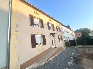 MANSO IMMO vous propose en exclusivité cette offre unique. DEUX maisons à vendre offrant plus de 8 chambres avec +-300m2 habitables érigées sur une parcelle de 5a85ca proche de toutes commodités.

Idéalement pour famille nombreuse ou investisseurs cette offre se compose de 2 maisons dans une rue sans issue et sans trafic. Composées avec des entrées séparée ayant un garage et jardin en commun vous pouvez idéalement avoir tout confort nécessaire en ayant de gros volumes.

Actuellement le tout est divisé ainsi :
Maison 1 sur trois niveaux offrant 3-4 chambres, spacieux salon, cuisine séparée et équipée, salle à manger, local buanderie, bureau, salle de douche, wc séparé, cave, jardin et garage ainsi que multiples emplacements de parking extérieurs. Au niveau supérieur et indépendant un appartement ayant +-75m2 ayant deux chambres, coin cuisine ouverte / salon, salle de douche, hall d'entrée.

Maison 2 construite en 2012 se compose de 2 chambres, cuisine ouverte, séjour / salle à manger, salle de douche, halle d'entrée, garage, emplacements extérieurs, terrasse et jardin.

Actuellement trois habitations indépendantes offrant à chaque membre de la famille sa privacité et au même temps l'esprit convivial et familial.

N'hésitez pas à demander plus de renseignements et à visiter. 

Toutes les indications sont basées exclusivement sur les informations mises à notre disposition par nos clients. Nous n'assumons aucune garantie quant à l'exactitude et l'actualité de ces indications.

Les prix affichés s'entendent frais d'agence inclus de 3% + 17%TVA. Les honoraires d'agence sont à charge des vendeurs.

Pour plus d'informations, photos ou convenir d'un rendez-vous, vous pouvez nous contacter au :
+352 24 51 33 79 info@mansoimmo.lu

MANSO IMMO bietet Ihnen exklusiv dieses einzigartige Angebot. ZWEI Häuser zum Verkauf mit mehr als 8 Schlafzimmern und +-300m2 Wohnfläche auf einem Grundstück von 5a85ca in der Nähe aller Annehmlichkeiten.

Ideal für große Familien oder Investoren, besteht dieses Angebot aus zwei Häusern in einer Sackgasse ohne Verkehr. Mit separaten Eingängen, einer gemeinsamen Garage und einem gemeinsamen Garten können Sie idealerweise allen Komfort haben, den Sie brauchen, um große Volumen zu haben.

Derzeit ist das Ganze wie folgt aufgeteilt:
Haus 1 auf drei Ebenen mit 3-4 Schlafzimmern, geräumigem Wohnzimmer, separater und ausgestatteter Küche, Esszimmer, Waschküche, Büro, Duschbad, separatem WC, Keller, Garten und Garage sowie mehreren Parkplätzen im Freien. Auf der oberen und unabhängigen Ebene befindet sich eine Wohnung mit +-75m2 mit zwei Schlafzimmern, offener Küche/Wohnzimmer, Duschbad, Eingangshalle.

Haus 2 wurde 2012 erbaut und besteht aus 2 Schlafzimmern, offener Küche, Wohn-/Esszimmer, Duschbad, Eingangshalle, Garage, Außenstellplätzen, Terrasse und Garten.

Derzeit drei unabhängige Wohnungen, die jedem Familienmitglied seine Privatsphäre und gleichzeitig den Geist der Geselligkeit und Familie bieten.

Zögern Sie nicht, weitere Informationen anzufordern und das Haus zu besichtigen. 

Alle Angaben basieren ausschließlich auf Informationen, die uns von unseren Kunden zur Verfügung gestellt wurden. Wir übernehmen keine Gewähr für die Richtigkeit und Aktualität dieser Angaben.

Die angezeigten Preise verstehen sich inklusive Maklergebühren von 3% + 17%MwSt. Die Maklergebühren sind von den Verkäufern zu tragen.

Für weitere Informationen, Fotos oder um einen Termin zu vereinbaren, können Sie uns kontaktieren unter :
+352 24 51 33 79 info@mansoimmo.lu

MANSO IMMO offers you this unique and exclusive opportunity. TWO houses for sale offering more than 8 bedrooms with +-300m2 of living space built on a 5a85ca plot close to all amenities.

Ideal for large families or investors, this offer comprises 2 houses on a dead-end street with no traffic. Composed with separate entrances and a shared garage and garden, you'll ideally have all the comforts of home, with plenty of room to spare.

The property is currently divided as follows:
House 1 on three levels offering 3-4 bedrooms, spacious living room, separate fitted kitchen, dining room, laundry room, office, shower room, separate toilet, cellar, garden and garage as well as multiple outdoor parking spaces. On the upper, independent level, a 75m2+ apartment with two bedrooms, open-plan kitchen/living area, shower room and entrance hall.

House 2 built in 2012 comprises 2 bedrooms, open-plan kitchen, living/dining room, shower room, entrance hall, garage, outdoor parking spaces, terrace and garden.

At present, three independent dwellings offering each member of the family his or her own privacy and at the same time the spirit of conviviality and family.

Don't hesitate to ask for more information and to visit. 

All details are based exclusively on information provided by our customers. We accept no liability for the accuracy or up-to-dateness of the information provided.

Prices shown include 3% agency fee + 17% VAT. Agency fees are payable by the seller.

For further information, photos or to arrange an appointment, please contact us on :
+352 24 51 33 79 info@mansoimmo.lu