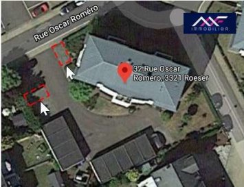 A 130 M de la gare de Berchem, A LOUER 1 ou 2 places de parking extérieurs.<br>Loyer : 50 EUR/mois<br>Av. sur charges : 8 EUR/mois<br>Caution : 100 EUR<br>Frais d\'agence : 200 EUR TTC<br><br>Idéal pour un habitant de la rue Oscar Romero ou pour un utilisateur de train.