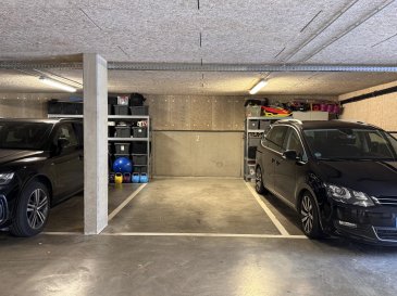 À louer – Emplacement de parking intérieur – Bettembourg (Cité du Soleil)

Immo Losch vous propose un emplacement de parking intérieur à vendre, situé dans le quartier résidentiel de la Cité du Soleil à Bettembourg.

Détails :
Type : Emplacement intérieur

Localisation : Bettembourg – Cité du Soleil

Idéal pour résidents du quartier ou personnes travaillant à proximité, souhaitant sécuriser leur véhicule dans un environnement fermé.

Pour plus d’informations ou pour organiser une visite, contactez-nous :
Tél. : +352 26 53 26 11
Email : info@immolosch.lu

 ---------- 
Zu vermieten - Innenparkplatz - Bettembourg (Cité du Soleil)

Immo Losch bietet Ihnen einen Innenparkplatz zum Verkauf an, der sich im Wohnviertel Cité du Soleil in Bettemburg befindet.

Details :
Typ: Stellplatz innen

Lokalisierung: Bettemburg - Cité du Soleil

Ideal für Bewohner des Viertels oder Personen, die in der Nähe arbeiten und ihr Fahrzeug in einer geschlossenen Umgebung sichern möchten.

Für weitere Informationen oder um eine Besichtigung zu vereinbaren, kontaktieren Sie uns bitte :
Tel.: +352 26 53 26 11
Email: info@immolosch.lu

 ---------- 
For rent - Indoor parking space - Bettembourg (Cité du Soleil)

Immo Losch offers you an indoor parking space for sale, located in the residential area of Cité du Soleil in Bettembourg.

Details :
Type: Indoor parking space

Location: Bettembourg - Cité du Soleil

Ideal for local residents or people working nearby who wish to secure their vehicle in a closed environment.

For more information or to arrange a viewing, please contact us :
Tel: +352 26 53 26 11
Email: info@immolosch.lu