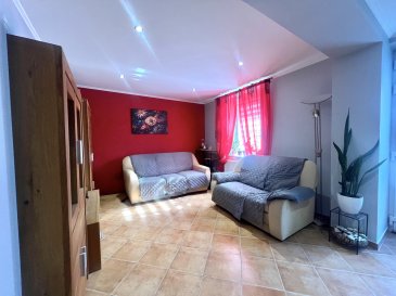MANSO IMMO vous propose cette belle maison jumelée avec 5 chambres érigée sur une parcelle de 0a98ca. Aux bords de la Moselle et dans le pittoresque village de Mertert cette maison entièrement restaurée vous propose de grands espaces idéalement pour une famille nombreuse.

Sur 4 différents niveaux avec +- 150m2 habitables et 250m2 au total, elle se compose comme suit:

- Au rez-de-chaussée:
Lors de l'entrée vous serez surpris par un vaste salon / salle à manger ouvert sur la cuisine complètement équipé et fonctionnelle. Cet espace est idéalement devisé tout en offrant une parfaite qualité de vie pour toute la famille.
Le coin cuisine est fonctionnel et très pratique pour chaque amateur chef cuisinier. La salle à manger elle dispose d'un feu fermé idéal pour rendre cette pièce encore plus chaleureuse.
À ce niveau nous avons une salle de douche un couloir desservant le coin buanderie, le local technique/ local de stockage et surtout un coin grill. 
!! Possibilité d'extension et de faire une terrasse a ce niveau = avant projet préparé et réalisable !!

- Au premier étage:
Accessible par de belles escaliers nous accédons au hall de nuit qui permet d'accéder à toutes les pièces à ce niveau.
Deux belles et lumineuses chambres nous sont proposées, une autre chambre / bureau de 9,5m2 et une vaste salle de bains avec grande baignoire de coin.

- Au deuxième étage:
Vous serez comblés par les volumes des deux chambres offertes avec des armoires incorporées et leur disposition et agencement. On y ajoute une pièce de rangement actuellement utilisée comme dressing.

- Au sous-sol:
Une belle cave avec un énorme potentiel et surtout idéale pour une cave à vin grâce à son style architectural.

Cette maison a été refaite complètement à neuf par les propriétaires actuels. Des dalles en béton, électricité, sols, chauffage tout date de 2011.

Toutes les indications sont basées exclusivement sur les informations mises à notre disposition par nos clients. Nous n'assumons aucune garantie quant à l'exactitude et l'actualité de ces indications.

Les prix affichés s'entendent frais d'agence inclus de 3% + 17%TVA. Les honoraires d'agence sont à charge des vendeurs.

Pour plus d'informations, photos ou convenir d'un rendez-vous, vous pouvez nous contacter au :
352 24 51 33 79 info@mansoimmo.lu


MANSO IMMO bietet Ihnen diese schöne Doppelhaushälfte mit 5 Schlafzimmern, die auf einem Grundstück von 0a98ca errichtet wurde. Am Ufer der Mosel und in der Nähe von Mertert
im malerischen Dorf Mertert bietet dieses komplett restaurierte Haus viel Platz für eine große Familie.
Räume, die sich ideal für eine große Familie eignen.

Auf 4 verschiedenen Ebenen mit +- 150m2 Wohnfläche und insgesamt 250m2 setzt es sich wie folgt zusammen:

- Im Erdgeschoss:
Beim Betreten des Gebäudes werden Sie von einem großen Wohn- und Esszimmer überrascht sein, das sich zur Küche hin öffnet.
Die Küche ist komplett ausgestattet und funktionell. Dieser Raum ist ideal aufgeteilt und bietet gleichzeitig eine perfekte Familienausstattung.
Lebensqualität für die ganze Familie.
Die Küchenzeile ist funktional und sehr praktisch für jeden Hobbykoch. Das Esszimmer
es verfügt über einen geschlossenen Kamin, der ideal ist, um diesen Raum noch gemütlicher zu gestalten.
Auf dieser Ebene haben wir ein Duschbad, einen Flur, der die Waschküche, den Abstellraum und die Küche bedient.
Technik-/Lagerraum und vor allem eine Grillecke.

- Auf der ersten Etage:
Über eine schöne Treppe gelangt man in die Nachthalle, von der aus man alle Räume auf dieser Ebene erreichen kann.
Räume auf dieser Ebene.
Es gibt zwei schöne und helle Schlafzimmer, ein weiteres Schlafzimmer mit Büro von 9,5m2 und ein Badezimmer mit Dusche.
ein großes Badezimmer mit einer großen Eckbadewanne.

- Auf der zweiten Etage:
Sie werden von der Größe der beiden Schlafzimmer mit Einbauschränken und der Größe des Raumes begeistert sein.
ihre Einteilung und Anordnung. Hinzu kommt noch ein Abstellraum, der derzeit als
Ankleidezimmer.

- Im Untergeschoss befindet sich der Keller:
Ein schöner Keller mit einem enormen Potenzial und vor allem ideal für einen Weinkeller dank seines architektonischen Stils.
Architektur.

Dieses Haus wurde von den derzeitigen Eigentümern komplett renoviert... Betonplatten,
Strom, Böden, Heizung - alles aus dem Jahr 2011.

Alle Angaben basieren ausschließlich auf den Informationen, die uns von unseren Kunden zur Verfügung gestellt wurden. Wir übernehmen keine Gewähr für die Richtigkeit und Aktualität dieser Angaben.

Die angezeigten Preise verstehen sich inklusive Maklergebühren von 3% + 17%MwSt. Die Maklergebühren sind von den Verkäufern zu tragen.

Für weitere Informationen, Fotos oder um einen Termin zu vereinbaren, kontaktieren Sie uns bitte unter :
352 24 51 33 79 info@mansoimmo.lu


MANSO IMMO offers this beautiful 5-bedroom semi-detached house set on a 0a98ca plot. On the banks of the Moselle
in the picturesque village of Mertert, this fully restored house offers large
ideal for a large family.

On 4 different levels with +- 150m2 of living space and 250m2 in total, it is composed as follows:

- First floor:
As you enter, you'll be surprised by a vast living/dining room opening onto the kitchen
fully equipped and functional. This space is ideally devised while offering a perfect
quality of life for the whole family.
The kitchen area is functional and very practical for any amateur chef. The dining room
features a closed fireplace, ideal for making this room even warmer.
On this level we have a shower room, a corridor leading to the laundry area, the technical/storage room and, above all, a bathroom.
storage room and, above all, a grill area.

- Second floor:
Accessed by beautiful staircases, we reach the night hall which gives access to all the rooms on this level.
rooms on this level.
Two lovely, bright bedrooms, a further bedroom/office of 9.5m2 and a large bathroom with a large bathtub.
a large bathroom with corner bath.

- Second floor:
You'll be delighted by the volume of the two bedrooms with built-in wardrobes and their
and layout. There's also a storage room currently used as a dressing room.
dressing room.

- Basement:
A beautiful cellar with enormous potential, ideal for a wine cellar thanks to its architectural
architectural style.

This house has been completely refurbished by the current owners... Concrete slabs,
electricity, floors, heating all date from 2011.

All information is based exclusively on information provided by our customers. We accept no liability for the accuracy and up-to-dateness of these details.

Prices shown include 3% agency fee + 17% VAT. Agency fees are payable by the seller.

For further information, photos or to arrange an appointment, please contact us on :
352 24 51 33 79 info@mansoimmo.lu