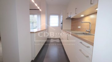 Vous rêvez d’un lieu de vie moderne, lumineux et parfaitement situé ?
Cet appartement de 112 m², niché dans une résidence haut de gamme avec ascenseur, offre tout le confort et l’élégance que l’on attend d’un bien d’exception à Bascharage.
Un cadre de vie pensé pour votre confort :
Un agréable séjour baigné de lumière avec accès à un beau balcon, une cuisine contemporaine entièrement équipée, idéale pour recevoir, trois spacieuses chambres confortables, une salle de douche avec WC et un WC séparé.
Le tout complété par un garage intérieur privatif, une cave individuelle et la connexion fibre optique pour un confort optimal au quotidien.
Un bien tourné vers la modernité :
Panneaux photovoltaïques pour réduire vos factures, rampe de garage chauffante pour plus de sérénité en hiver, résidence entretenue et sécurisée, aux finitions soignées.
Un emplacement stratégique :
À proximité immédiate des commerces, écoles, restaurants et transports, tout en profitant d’un cadre calme et verdoyant. Accès direct aux pistes cyclables et espaces verts pour vos moments de détente.
Informations clés :
Surface : 112 m²
Étage : rez-de-chaussée
Performance énergétique : C / C
Charges mensuelles basses : 250 €
Prix de vente : 680 000 €
Disponibilité : immédiate
Un bien rare sur le marché de Bascharage, alliant espace, lumière et standing.
Contactez-nous dès aujourd’hui pour une visite :
+352 28 80 28 80
dbimmo@cdbgest.lu
 www.cdbimmo.lu
FOR SALE – 3-Bedroom Apartment of 112 m² in a Prestigious Residence – BASCHARAGE
Dreaming of a modern, bright, and perfectly located home?
This 112 m² apartment, nestled within a high-end residence with lift, offers all the comfort and elegance you would expect from a premium property in Bascharage.
A living space designed for your comfort:
A pleasant, light-filled living room opening onto a beautiful balcony, a fully equipped contemporary kitchen ideal for entertaining, three spacious and comfortable bedrooms, a shower room with WC, and an additional separate toilet.
The property also includes a private indoor garage, a separate cellar, and fibre-optic internet connection for optimal everyday comfort.
Modern comfort and efficiency:
Solar panels to reduce your energy bills, a heated garage ramp for peace of mind in winter, and a well-maintained, secure residence with refined finishes.
Prime location:
Ideally situated close to shops, schools, restaurants, and public transport, while enjoying a quiet and green setting. Direct access to cycling paths and green spaces for your leisure moments.
Key details:
•	Living area: 112 m²
•	Floor: Ground floor
•	Energy performance: C / C
•	Low monthly charges: 250 €
•	Sale price: 680 000 €
•	Availability: Immediate
A rare opportunity in Bascharage, combining space, light, and refined living.
Contact us today to arrange a visit:
+352 28 80 28 80
cdbimmo@cdbgest.lu
www.cdbimmo.lu