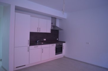 
Info : 691 384 190 / 691 262 919 ; Email : info@immo-aba.lu
Très belle résidence vis-à-vis de la Gare d'Esch-sur-Alzette. 
Première location / Occupation,
Appartement de 3 chambres, 
Salon / salle à manger / cuisine ouverte,
Salle de bains / salle de douche,
WC séparé, 
Ascenseur,
Possibilité de louer une place de parking / garage au sous-sol.