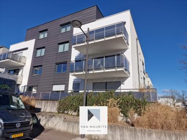 Located in the Cents district of Luxembourg City, this unfurnished one-bedroom apartment in the Sulivan residence has a living area of ± 60 m², in addition to a terrace of ± 12 m², a cellar ± 4 m², and a parking space of ± 13 m².

It consists of the following:

On the ground floor, an entrance hall of ±6 m² leads to a living room of ± 29 m², with an open and equipped kitchen of ± 4 m², a toilet of ± 2 m² and a suite of ± 12 m² with its shower room of ± 4 m² and a dressing room of ± 4 m². A terrace of ± 12 m² completes this property.

A cellar of ± 4 m² and a parking space of ± 13 m² complete this offer.

Generalities:
- Unfurnished apartment;
- CPE B-B
- Gas heating by radiators;
- Floor tiling - parquet in the bedroom;
- Recessed ceiling lights;
- Terrace facing South-West;
- Triple glazing, wooden frames, and electric shutters;
- Proximity to all amenities, public transport, shops, and city center;

Rent €1750 per month
Charges €280 per month
Security deposit 2 months' rent
Agency fees 1/2 month's rent + VAT for each party

Available from December 1, 2026

Tel.: +352 621 108 010
E-mail: info@vanmaurits.lu

---

Située dans le quartier de Cents à Luxembourg-ville, cet appartement une chambre non-meublée dans la résidence Sulivan bénéficie d'une surface habitable de ± 60 m², en plus d'une terrasse de ± 12 m², d'une cave ± 4 m² et d'un emplacement de ± 13 m².

Il se compose comme suit :

Au rez-de-chaussée un hall d'entrée de ±6 m² dessert un living de ± 29 m², avec une cuisine ouverte et équipée de ± 4 m², un wc de ± 2 m² et une suite de ± 12 m² avec sa salle de douche de ± 4 m², un dressing de ± 4 m². Une terrasse de ± 12 m² vient compléter ce bien.

Une cave de ± 4 m² et un emplacement de parking de ± 13 m² viennent compléter cette offre.

Généralités :
- Appartement non meublé ;
- CPE B-B
- Chauffage au gaz par radiateurs ;
- Carrelage au sol - parquet dans la chambre ;
- Spots encastrés au plafond ;
- Terrasse orientée Sud-Ouest ;
- Triple vitrage, châssis en bois et volet électrique ;
- Proximité de toutes commodités, transport public, commerces et centre ville ;

Loyer 1750 € par mois
Charges 280 € par mois
Garantie locative 2 mois de loyer
Frais d'agence 1/2 mois de loyer + TVA pour chaque partie

Libre à partir du 1er décembre 2026

Tél. : +352 621 108 010
E-mail : info@vanmaurits.lu
