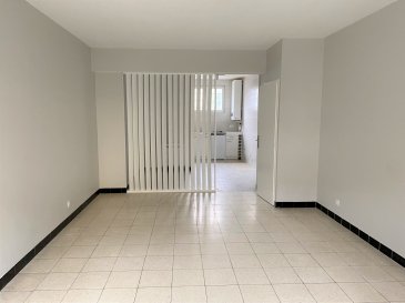 Appartement F1 au RDC en très bon état.  Très bel appartement de type F1 offrant un beau volume - 190, Avenue Victor Claude 54700 BLENOD LES PAM comprenant :
 Entrée, cuisine aménagée, pièce de vie, salle d'eau/WC
 Chauffage éléctrique - 40,69 m2
 Libre à la location le 1er septembre 2025
 Les informations sur les risques auxqules ce bien est exposé sont disponibles sur le site Géorisques : www.georisques.gouv.fr