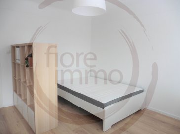 Nous avons le plaisir de vous proposer à la location un appartement meublé et équipé, situé au 1er étage d\'une petite résidence, dans le quartier de Bonnevoie à deux pas de la gare.<br><br>Les plus grands atouts de ce logement, sont sa totale rénovation et sa luminosité.<br> <br>Il se compose comme suit:<br>- Hall d\'entrée;<br>- Living et salle à manger; <br>- Cuisine équipée séparée;<br>- 1 grande chambre à coucher;<br>- 1 salle de bain avec toilette;<br>- 1 toilette séparée;<br>- Cave;<br>- Buanderie commune en sous-sol.<br><br>Frais d\'agence à la charge du locataire: 1 mois de loyer + 17% TVA. <br><br>Pour plus de renseignements veuillez contacter l\'agence.<br /><br />Wir freuen uns, Ihnen diese renovierte Wohnung im 1. Stock im Viertel Bonnevoie zur Miete anbieten zu können.<br><br>Mit einer Fläche von ca. 53 m2 besteht es wie folgt:<br><br>- Eingangshalle;<br>- Wohnzimmer und Esszimmer; <br>- Separate Einbauküche;<br>- 1 große Schlafzimmer;<br>- 1 Badezimmer mit Toilette;<br>- 1 separate Toilette;<br>- Keller.<br><br>Details:<br><br>- Gemeinsame Wäscherei im Keller;<br>- Kosten: 150 Euro;<br>- Doppelverglasung;<br>- Bushaltestellen und Straßenbahnen.<br><br>Agenturkosten zu Lasten des Mieterteils: 1 Monat Miete + 17% MwSt. <br><br>Für weitere Informationen wenden Sie sich bitte an die Agentur.<br /><br />We are pleased to offer you for rent of a furnished and equipped apartment, located on the 1st floor of a small residence, in the Bonnevoie district, next to the train station.<br><br>The major asset of this accommodation is its total renovation and its brightness.<br> <br>It consists as follows:<br>- Entrance hall;<br>- Living and dining room; <br>- Separate equipped kitchen;<br>- 1 large bedroom;<br>- 1 bathroom with toilet;<br>- 1 separate toilet;<br>- Cave;<br>- Common laundry in the basement.<br><br>Agency fees at the expense of the tenant: 1 month rent + 17% VAT. <br><br>For more information please contact the agency.