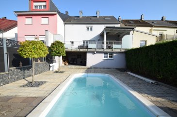 ImmoHouse vous propose cette jolie maison entièrement rénovée idéalement située à Rodange dans la commune de Petange.

Sur un terrain de 4,69ares et une surface habitable de 180m² habitables cette superbe maison avec piscine et jardin se compose de :

au rez de chaussée:
- Un agréable hall d'entrée spacieux et lumineux
- Un salon/salle à manger très lumineux 
- Une cuisine équipée ouverte avec salle à manger et accès terrasse, jardin et piscine
- Un wc séparé

au 1er étage:
- Trois chambres à coucher dont une avec dressing
- Une grande salle de bain avec douche fenetre et wc

au 2ème étage:
- Un grenier aménagé utilisable comme studio-chambre
- Une salle de douche avec fenetre et wc

Au sous-sol:
- Une buanderie
- Une cave
- Espace chaufferie
- Une salle de douche avec wc

A cela s'ajoutent: un garage avec parking extérieur, une superbe terrasse avec jardin et sa piscine.

Contactez nous pour plus d'informations.