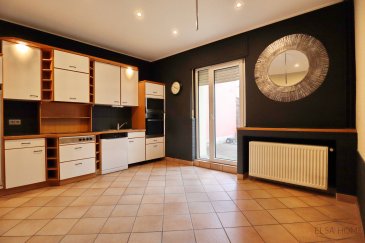 <br /><br />Esch-sur-Alzette<br><br>À saisir, belle maison, dotée de trois chambres à coucher, la maison offre de très belles possibilités pour une famille avec enfants.<br><br>Le grand hall va distribuer avec aisance toutes les pièces de vie du rez-de-chaussée.<br><br>Séjour lumineux et cuisine équipée avec accès à la terrasse et un WC séparé sont également disponibles au RCH du plateau.<br><br>Les étages supérieurs sont donnés aux chambres et salle de bains.<br><br>Un grenier aménageable reste à disposition pour un agrandissement de la maison.<br><br>Pour compléter la maison, un sous sol offre les espaces de cave, buanderie et un garage.<br><br>Prévoir quelques petits travaux de rafraichissements.<br><br>Pour toutes questions ou demandes d\'informations, n\'hésitez pas à nous contacter, nous serons toujours à votre service.<br><br>Agence ELSA\'HOME à votre écoute pour la concrétisation de vos projets en toute confiance.<br><br>------------------------------------------------------------------------<br><br>Esch-sur-Alzette<br><br>This beautiful three-bedroom house is ideal for a family with children.<br><br>The large hallway leads easily into all the living areas on the ground floor.<br><br>A bright living room and fitted kitchen with access to the terrace and a separate WC are also available on the ground floor.<br><br>The upper floors are given over to bedrooms and bathrooms.<br><br>A convertible attic is available for extending the house.<br><br>To complete the house, there is a basement with cellar, utility room and garage.<br><br>Some minor refurbishment work is required.<br><br>If you have any questions or would like more information, please do not hesitate to contact us. We are always at your service.<br><br>Agence ELSA\'HOME is at your service to help you realise your plans in complete confidence.