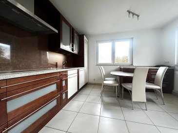 AXHOME IMMO vous propose ce bel appartement/duplex d'environ 110 m² (160 m² de surface utile avec grenier) à Pontpierre, situé aux 1er et 2áµ‰ étages.

Proche de toutes les commodités, il est idéal pour un premier achat.

L'appartement, situé aux 1er et 2áµ‰ étages, se compose comme suit :

1er étage :
- Hall d'entrée
- Escalier

2áµ‰ étage :
- Séjour et salle à manger de 30 m²
- Cuisine équipée séparée
- 1 salle de bains avec un WC
- 1 WC séparé
- 1 grande chambre
- 1 chambre d'enfant
- 1 petite chambre/bureau
- Grand balcon

Un grand grenier au 3áµ‰ étage.

S'ajoutent à cela :
- Une cave
- Un grand garage fermé pour deux voitures avec buanderie
- 2 parkings extérieurs

Les atouts :
- Petite copropriété (maison bi-familiale)
- 2 appartements séparés
- Situation au calme
- 3 chambres
- Grand garage fermé
- Disponible de suite

Pour plus d'informations, n'hésitez pas à nous contacter :
- Par téléphone : +352 691911993 Roberto Alex
- Par email : info@axhome.lu

Nous restons également à votre entière disposition si vous souhaitez vendre ou louer votre bien. Nous prenons en charge toutes les démarches administratives liées au bien immobilier.

Nous sommes également disponibles pour des estimations gratuites.

 ---------- 
AXHOME IMMO bietet Ihnen diese schöne Wohnung/Duplex von ca. 110 m² (160 m² Nutzfläche mit Dachboden) in Pontpierre, die sich im 1. und 2áµ‰ Stock befindet.

Nahe aller Annehmlichkeiten gelegen, ist es ideal für einen Erstkauf.

Die Wohnung, die sich im 1. und 2áµ‰ Stock befindet, setzt sich wie folgt zusammen:

1. Stock:
- Eingangshalle
- Treppe

2áµ‰ Etage:
- Wohn- und Esszimmer 30 m².
- Separate ausgestattete Küche
- 1 Badezimmer mit einem WC
- 1 separates WC
- 1 großes Schlafzimmer
- 1 Kinderzimmer
- 1 kleines Schlafzimmer/Arbeitszimmer
- Großer Balkon

Ein großer Dachboden im 3áµ‰ Stock.

Hinzu kommen:
- Ein Keller
- Eine große geschlossene Garage für zwei Autos mit Waschküche.
- 2 Außenparkplätze

Vorteile:
- Kleine Eigentumswohnung (Zweifamilienhaus).
- 2 separate Wohnungen
- Ruhige Lage
- 3 Schlafzimmer
- Große geschlossene Garage
- Sofort verfügbar

Für weitere Informationen können Sie uns gerne kontaktieren:
- Per Telefon: +352 691911993 Roberto Alex
- Per E-Mail: info@axhome.lu

Wir stehen Ihnen auch gerne zur Verfügung, wenn Sie Ihre Immobilie verkaufen oder vermieten möchten. Wir kümmern uns um alle administrativen Schritte, die mit der Immobilie verbunden sind.

Wir stehen auch für kostenlose Schätzungen zur Verfügung.

 ---------- 
AXHOME IMMO offers this beautiful apartment/duplex of approx. 110 m² (160 m² floor space with attic) in Pontpierre, located on the 1st and 2áµ‰ floors.

Close to all amenities, it is ideal for a first purchase.

The apartment, located on the 1st and 2áµ‰ floors, is composed as follows:

1st floor:
- Entrance hall
- Staircase

2áµ‰ floor:
- 30 m² living and dining room
- Separate fitted kitchen
- 1 bathroom with WC
- 1 separate WC
- 1 large bedroom
- 1 children's bedroom
- 1 small bedroom/study
- Large balcony

A large attic on the 3áµ‰ floor.

In addition:
- A cellar
- A large closed two-car garage with laundry room
- 2 outdoor parking spaces

Assets:
- Small condominium (two-family house)
- 2 separate apartments
- Quiet location
- 3 bedrooms
- Large closed garage
- Available immediately

For further information, please do not hesitate to contact us:
- By phone: +352 691911993 Roberto Alex
- By email: info@axhome.lu

We are also at your disposal should you wish to sell or rent your property. We can take care of all the administrative formalities associated with your property.

We are also available for free estimates.
