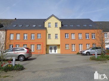 En location, l'immobilière de l'Attert vous propose ce bel appartement situé dans le village de Baschleiden, commune de Boulaide.

L'appartement de +/- 57,38 m² situé au rdch se compose de:

- hall d'entrée avec coin vestiaire
- séjour / salle à manger avec coin cuisine équipée
- salle de douche, lavabo, wc et connexion lave-linge
- 1 chambre à coucher.

L'appartement dispose de 2 emplacements de parkings extérieurs.

Loyer : 1 000€
Charges : 200€
Caution : 2 mois de loyer
Frais d'agence : 1 mois de loyer + TVA (partagé 50/50 entre locataire et bailleur)

Ce bien vous intéresse ! Merci de remplir le 