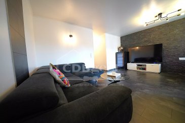 Coup de cœur assuré pour ce charmant appartement de ± 54 m², situé au 2áµ‰ étage d’une résidence bien entretenue, lumineux et prêt à vous accueillir, il allie confort, fonctionnalité et emplacement idéal.
Composition :
•	Hall d’entrée accueillant
•	Séjour baigné de lumière naturelle
•	Balcon cosy, parfait pour un café au soleil
•	Cuisine ouverte et conviviale
•	1 chambre agréable pour un repos mérité
•	Salle de bain fonctionnelle et spacieuse
Les + qui font toute la différence :
•	Agencement optimisé : aucun m² perdu
•	Box fermé : fini les soucis de stationnement
•	Cave privative : espace de rangement supplémentaire
•	Proximité idéale : gare, bus, crèche, écoles, commerces, restaurants, piscine, salle de sport et hôpital
•	Disponibilité : à la signature de l’acte de vente
Infos clés :
•	Surface habitable : ± 54 m²
•	Étage : 2áµ‰
•	Prix : 420 000 €
•	Charges mensuelles : 190 €
•	Annexes : 1 cave + 1 box fermé
Intéressé(e) ? Contactez-nous sans tarder :
(+352) 661 81 03 27 ou 28 80 28 80
immo@cdbgest.lu
Retrouvez toutes nos offres sur : www.cdbimmo.lu
Vous avez un bien à vendre ou à louer ?
Faites confiance à CDBgest, membre de la Chambre immobilière du Grand-Duché du Luxembourg et de la Chambre de commerce.
Estimation offerte – Expertise locale – Accompagnement sur-mesure.



FOR SALE – Fully Renovated Apartment 54 m2  in Niederkorn
A true gem – fall in love with this charming ±54 m² apartment, located on the 2nd floor of a well-maintained residence, bright, and move-in ready, it perfectly combines comfort, functionality, and a prime location.
Layout:
•	Welcoming entrance hall
•	Bright living room flooded with natural light
•	Cosy balcony – perfect for enjoying your morning coffee in the sun
•	Open-plan, convivial kitchen
•	Comfortable bedroom for well-deserved rest
•	Spacious, functional bathroom
Highlights that make the difference:
•	Optimised layout – no wasted space
•	Private closed garage (box) – no more parking hassles
•	Private cellar – extra storage at your disposal
•	Prime location – close to the train station, bus, daycare, schools, shops, restaurants, swimming pool, gym, and hospital
•	Availability: upon signing of the deed of sale
Key information:
•	Living area: ± 54 m²
•	Floor: 2nd
•	Price: €420,000
•	Monthly charges: €190
•	Annexes: 1 private cellar + 1 closed garage (box)
Interested? Contact us today:
(+352) 661 81 03 27 or 28 80 28 80
immo@cdbgest.lu
Discover all our listings: www.cdbimmo.lu
Do you also have a property to sell or rent?
Trust CDBgest, member of the Luxembourg Real Estate Chamber and the Luxembourg Chamber of Commerce.
Free valuation – Local expertise – Tailor-made support.