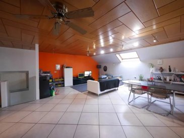 ! OPPORTUNITE A SAISIR !

GARAGE - TERRASSE - PAS DE JARDIN

Newkeys vous propose cette maison située dans une impasse tranquille à Hosingen. Le bien se présente sur 4 étages de la manière suivante:

REZ-DE-CHAUSSEE
Garage avec porte motorisée
Espace atelier
Salle d'eau
Pièce d'appoint pouvant être aménagée en bureau ou autre

ETAGE 1
Terrasse
Hall d'entrée
2 Chambres
1 Bureau
1 Salle de bain spacieuse avec toilettes, douche, vasque et espace buanderie

ETAGE 2
Cuisine équipée
Living spacieux
Débarras / garde-manger

ETAGE 3
Grenier

Façade refaite et isolée.
Chauffage au mazout.
Récupérateur d'eau.

Quelques travaux restent à prévoir pour conforter ce bien à fort potentiel.

Contactez-nous au 691 216 830 ou par e-mail : smarrocco@newkeys.lu pour toute information complémentaire ou pour organiser une visite.

Nous recherchons en permanence pour la vente et pour la location, des appartements, maisons, terrains à bâtir pour notre clientèle déjà existante.

N'hésitez pas à nous contacter si vous avez un bien pour la vente ou la location.

Estimation gratuite.

**** Découvrez tous nos autres biens sur notre site **** www.newkeys.lu****


Estimation gratuite.

----------
! OPPORTUNITY !

GARAGE - TERRACE - NO GARDEN

Newkeys offers this house located in a quiet dead end in Hosingen. The property is on 4 floors as follows:

GROUND FLOOR
Garage with motorized door
Workshop area
Shower room
Extra room that can be converted into an office or other

FLOOR 1
Terrace
Entrance
2 Bedrooms
1 Desk
1 Spacious bathroom with toilet, shower, sink and laundry area

FLOOR 2
Fully equipped kitchen
Spacious living room
Storage room / pantry

FLOOR 3
Attic

Facade redone and isolated.
Heating with fuel.
Water recuperator.

Some work remains to be planned to strengthen this property with high potential.

Contact us at 691 216 830, or by email at smarrocco@newkeys.lu for any further information or to arrange a visit.

--------------------------------------------------------

Prices are agency fees included in the price and payable by the seller.

We are constantly looking for apartments, houses, building plots for our existing clientele for sale and rental.
Do not hesitate to contact us if you have a property for sale or rental.
Free estimate.