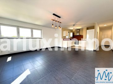''active relocation luxembourg'' vous propose un bel appartement avec une chambre situé au deuxième étage d'une résidence à 9 unités. 
Comprenant un hall d'entrée, une chambre de 12,18m², un débarras, une salle de douche avec wc,        un beau living avec cuisine cuisine équipée ouverte et accès à la terrasse,
au sous-sol un emplacement de parking intérieur et une cave attenante et pour compléter ce lot un emplacement dans la buanderie commune pour la machine lave et sèche linge.

Loyer mensuel : 1.800.-€
Avances charges : 230.-€
Garantie locative : 3.600.-€
Part commission d'agence à charge du locataire : 900.-€ + TVA 17% = 1.053,00.-€
Disponible : immédiatement
Maximum 1 couple / personnes avec CDI

Adresse:
10, rue Cathérine Schleimer-Kill, L-4314 Esch-sur-Alzette

Dans une petite résidence à 9 unités
arrêt de bus à 140 m / accès immédiat aux grands axes autoroutiers
Esch-Sur Alzette Gare à 6min / Campus belval université de luxembourg à 6min /
Hamilius Centre-Ville à 20km
Différents commerces à proximité
Proche du Centre National de Tennis/Centre de Football Lankhelz

Si vous pensez vendre ou louer votre bien, active relocation luxembourg est à votre service pour vous conseiller au mieux et vous faire profiter de toutes ses compétences en vue de commercialiser votre bien de manière professionnelle et rapide.

+352 270 485 005
info@arlux.lu
www.arluximmo.lu