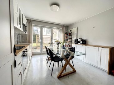 Magnifique appartement de +/− 72 m² avec 2 chambres, 1 parking intérieur et terrasse, situé dans la belle commune de Mamer.

Idéalement situé à quelques pas d'un arrêt de bus et à 3 minute de l'école Fondamentale de Mamer, école Européenne et à moins d'une minute des crèches.
Restaurants, coiffeurs et commerces sont à proximités.

Dans une résidence à 12 unités, l'appartement se compose comme suit:

- Hall d'entrée avec armoire
- Salon/Salle à manger
- Cuisine équipée ouverte donnant accès à la terrasse orientée Sud-Ouest
- 2 chambres à coucher
- Salle de bain avec douche et toilettes 

1 parking intérieur et une cave viennent compléter ce bien.

À savoir :

- Disponible de suite
- Pas de travaux à prévoir

Visites possibles en semaine et le samedi.

Pour toutes informations contactez-moi au +352 621 758 643

Estimation de votre bien (sous 48h), contactez-nous au +352 26 311 992 ou sur info@immocontact.lu.<br /><br /> ---------- <br />Magnificent apartment of +/− 72 m² with 2 bedrooms, 1 indoor parking and terrace, located in the beautiful town of Mamer.

Ideally located at a few steps from a bus stop and 3 minutes from the Fundamental school of Mamer, European school and less than a minute from the nurseries.
Restaurants, hairdressers and shops are nearby.

In a residence with 12 units, the apartment is composed as follows

- Entrance hall with wardrobe
- Living/dining room
- Open fully equipped kitchen with access to the terrace facing South-West
- 2 bedrooms
- Bathroom with shower and toilet 

1 indoor parking and a cellar complete this property.

To know :

- Available immediately
- No work to be done

Visits possible during the week and on Saturdays.

For all information contact me at +352 621 758 643

Estimate of your property (within 48h), contact us at +352 26 311 992 or on info@immocontact.lu.
