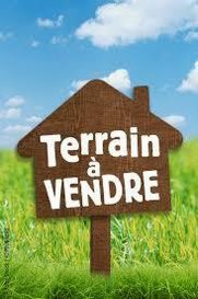 *** EISENBACH *** 

Immo Nordstrooss vous propose, dans un village calme sur les hauteurs de Eisenbach avec une vue imprenable, deux très beaux terrains constructibles pour 2 maisons jumelées.  

Sans CONTRAT DE CONSTRUCTION avec accord de principe de la commune.

Numéro cadastral: 26/806
Commune: Parc Hosingen

Pour plus de renseignements ou une visite veuillez nous contacter au 691 850 805.

Proposition de crédit/financement à taux compétitif d'une banque luxembourgeoise incluse dans nos services gratuit.