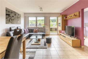 Veuillez contacter Mathieu Bossennec pour de plus amples informations :
- T : +352 661 521 730
- E : mathieu.bossennec@remax.lu

REMAX, Spécialiste de l'immobilier dans la commune de Schifflange, vous propose ce magnifique duplex à la vente.

Situé au 2ème étage avec ascenseur, dans un quartier très calme, avec une magnifique vue arborée, ce duplex d'environ 100 m² vous séduira par ses nombreux atouts.

Il se compose comme suit : 

- Un hall d'entrée accueillant

- Un WC séparé 

- Un grand salon, une salle à manger ouvert d'environ 20 m² donnant accès à la cuisine et à un balcon

- Une cuisine équipée semi-ouverte de 11 m², avec accès au balcon

- Un balcon d'environ 5 m² donnant sur une magnifique vue arborée et dégagée

À l'étage : 

- Un hall de nuit

- Une grande salle de douche, d'environ 7 m², où il est possible d'installer une machine à laver. De plus
cette pièce possède une grande fenêtre

- Une chambre d'environ 14 m², donnant accès au deuxième balcon, avec la même vue

- Un balcon d'environ 8 m²

- Une grande chambre de plus de 20 m²

À cela, vient s'ajouter, un  privatif intérieur, d'environ 15 m² donnant directement accès à la cave privative qui fait environ 6 m².

Une visite virtuelle, ainsi que les plans sont disponibles sur demande.

Frais d’agence RE/MAX : 3 % du prix de vente + TVA à charge de la partie venderesse
Toute offre sera soumise à l’acceptation expresse des vendeurs.