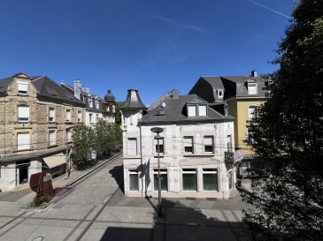 Situé à deux pas du parc Gerlache à Differdange, découvrez cet appartement d'une surface habitable de 71 m². 
L'appartement comprend deux chambres, un salon accueillant et lumineux avec vue dégagée, une cuisine séparée et équipée, ainsi qu'une grande salle de bain (baignoire, vasque, bidet et wc). 

En complément, cet appartement bénéficie d'une cave, offrant un espace de rangement supplémentaire pour vos effets personnels.

Bénéficiez d'un emplacement hyper central, à proximité de la gare accessible à pied, ainsi que des arrêts de bus, facilitant vos déplacements au quotidien. Vous serez également à proximité de toutes les commodités nécessaires : commerces, écoles et espaces verts.

Ne manquez pas cette opportunité ! Ce bel appartement est en vente et n'attend plus que vous. Pour plus d'informations ou pour organiser une visite, n'hésitez pas à me contacter.