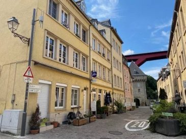 Location court terme uniquement !!!

AMA Lux Immobilière vous propose un appartement meublé avec une chambre à coucher en plein coeur de Luxembourg-Grund.

L'appartement situé au 2ème étage dispose de tout l'équipement nécessaire ainsi que télévision et internet et se trouve à proximité directe de l'hyper centre.

Disponible de suite

Pour plus d'informations ou effectuer une visite merci de contacter Michael Colonello au +352n 661 122 234 ou mc@amalux.lu

 ---------- 
Short term rental only !!!

AMA Lux Immobilière offers you a furnished one-bedroom apartment in the heart of Luxembourg-Grund.

Located on the 2nd floor, the apartment is fully equipped with TV and internet, and is very close to the city center.

Available immediately

For further information or to arrange a viewing, please contact Michael Colonello on +352n 661 122 234 or mc@amalux.lu