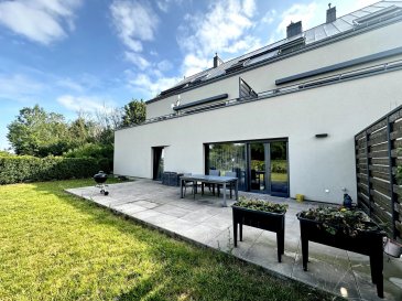 AXHOME IMMO vous propose ce bel appartement avec 2 chambres de +/− 100m² à Soleuvre, situé dans la commune de Sanem. Il se distingue par sa taille généreuse et ses finitions haut de gamme.

Proche de toutes commodités et idéal pour un premier achat.

L'appartement est situé au rez-de-chaussée et se compose comme suit :

- Hall d'entrée
- Séjour et salle à manger de 35m² avec accès au jardin
- Cuisine d'angle semi-séparée et entièrement équipée
- 1 Salle de bain avec douche et WC
- Hall de nuit
- 1 WC séparé
- 2 chambres (17m² et 18m² avec dressing)
- Buanderie commune
- Une grande cave
- 2 parkings intérieurs

Les atouts :
- Construction 2019
- Petite copropriété (4 unités)
- Passe énergétique AAA
- Standing et finition élevés
- Grand jardin privatif
- Deux parkings intérieurs
- Disponible rapidement

À voir absolument, coup de cœur assuré.

Pour plus d'informations, n'hésitez pas à nous contacter :

- par téléphone : +352 691911993 ROBERTO Alex
- par email : info@axhome.lu

Nous restons également à votre entière disposition si vous souhaitez vendre ou louer votre bien. Nous prenons en charge toutes les démarches administratives liées au bien immobilier.

Nous sommes également à votre disposition pour des estimations gratuites.

 ---------- 
AXHOME IMMO bietet Ihnen diese schöne Wohnung mit 2 Schlafzimmern von +/− 100m² in Soleuvre, in der Gemeinde Sanem gelegen. Es zeichnet sich durch seine großzügige Größe und seine hochwertige Ausstattung aus.

In der Nähe aller Annehmlichkeiten und ideal für einen Erstkauf.

Die Wohnung befindet sich im Erdgeschoss und setzt sich wie folgt zusammen:

- Eingangshalle
- 35m² großes Wohn- und Esszimmer mit Zugang zum Garten.
- Halbseparate und voll ausgestattete Eckküche
- 1 Badezimmer mit Dusche und WC
- Schlafhalle
- 1 separates WC
- 2 Schlafzimmer (17m² und 18m² mit Ankleidezimmer).
- Gemeinsame Waschküche
- Ein großer Keller
- 2 Innenparkplätze

Vorteile:
- Baujahr 2019
- Kleine Eigentumswohnung (4 Einheiten)
- Energiepass AAA
- Hoher Standard und Verarbeitung
- Großer privater Garten
- Zwei Parkplätze im Innenbereich
- Schnell verfügbar

Unbedingt ansehen, Herzenswunsch garantiert

Für weitere Informationen kontaktieren Sie uns bitte:

- per Telefon: +352 691911993 ROBERTO Alex
- per E-Mail: info@axhome.lu

Wir stehen Ihnen auch gerne zur Verfügung, wenn Sie Ihre Immobilie verkaufen oder vermieten möchten. Wir kümmern uns um alle administrativen Schritte, die mit der Immobilie verbunden sind.

Wir stehen Ihnen auch für kostenlose Schätzungen zur Verfügung.

 ---------- 
AXHOME IMMO offers you this beautiful 2-bedroom apartment of +/− 100m² in Soleuvre, located in the commune of Sanem. It stands out for its generous size and top-of-the-range finishes.

Close to all amenities and ideal for a first purchase.

The apartment is located on the first floor and is composed as follows:

- Entrance hall
- 35m² living and dining room with access to the garden
- Semi-separate, fully-equipped corner kitchen
- 1 Bathroom with shower and WC
- Night hall
- 1 separate WC
- 2 bedrooms (17m² and 18m² with dressing room)
- Shared laundry room
- Large cellar
- 2 indoor parking spaces

Assets :
- Built in 2019
- Small condominium (4 units)
- AAA energy rating
- High standing and finish
- Large private garden
- Two indoor parking spaces
- Rapidly available

A must-see, guaranteed love at first sight.

For more information, please contact us:

- by phone: +352 691911993 ROBERTO Alex
- by email: info@axhome.lu

We are also at your disposal should you wish to sell or rent your property. We can take care of all the administrative formalities associated with your property.

We are also at your disposal for free estimates.

 ---------- 
AXHOME IMMO bitt dëst schéint Appartement mat 2 Schlofzëmmeren vun ongeféier 100m² zu Soleuvre un, an der Gemeng Sanem. Et ënnerscheet sech duerch seng generéis Gréisst an héichwäerteg Ausstattung.

No bei all Ariichtungen an ideal fir en Éischtkäufer.

D'Appartement läit am Erdgeschoss a besteet aus:

- Entrée
- 35m² Wunn- an Iesszëmmer mat Zougang zum Gaart
- Hallefseparat a voll ausgestatte Eckkichen
- 1 Buedzëmmer mat Dusch an Toilette
- Nuetsraum
- 1 separat Toilette
- 2 Schlofzëmmeren (17m² an 18m² mat begehbarem Kleederschaf)
- Gemeinschaftswäschraum
- E grousse Keller
- 2 Parkplazen am Haus

Haaptmerkmale:
- Baujoer 2019
- Klengt Appartement (4 Eenheeten)
- AAA Energiepass
- Héichwäerteg an héichwäerteg Ausstattung
- Grousse private Gaart
- Zwee Parkplazen am Haus
- Geschwënn verfügbar

E Must-See, garantéiert e Succès.

Fir méi Informatiounen, zéckt net eis ze kontaktéieren:

- Telefonesch: +352 691911993 ROBERTO Alex
- E-Mail: info@axhome.lu

Mir stinn Iech och zur Verfügung, wann Dir Är Immobilie verkafe oder verloune wëllt. Mir këmmeren eis ëm all administrativ Prozeduren am Zesummenhang mat Immobilien.

Mir stinn Iech och fir gratis Schätzungen zur Verfügung.