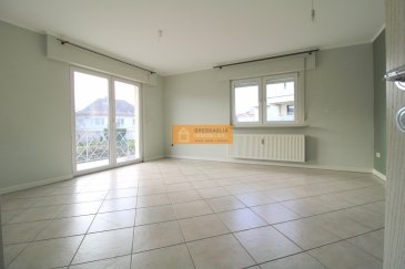 Bel appartement de 78,74 m2 situé au 1er étage d\'une résidence à 4 unités à Gonderange.<br><br>L\'appartement dispose de :<br>Hall d\'entrée avec armoire encastrée, cuisine équipée, grand living/salle à manger avec balcon, 2 chambres à coucher dont 1 dispose son propre balcon, 1 salle de bain, 1 WC séparé, cave et 1 un grand garage-box fermé.<br><br>Gonderange un village calme appartenant à la Commune de Junglinster disposant de : Ecole, lycée, magasin, restaurants?etc  <br>