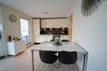 Situé au 1er étage d’un immeuble récent avec ascenseur, cet appartement lumineux allie confort, modernité et praticité. À proximité immédiate des commerces, transports et écoles, il offre un cadre de vie agréable et fonctionnel.
L’espace se compose de deux belles chambres spacieuses, d’une salle de bain avec WC, d’un WC séparé, ainsi qu’un large couloir idéal pour y aménager des rangements.
Le séjour s’ouvre sur un balcon accueillant, parfait pour profiter des beaux jours.
Atouts complémentaires :
• Cave privative
• Emplacement intérieur
• Charges mensuelles : 200 €
• Classe énergétique : B/B
Prix de vente : 475.000 €
(+352) 661 81 03 27 ou 28 80 28 80
immo@cdbgest.lu
www.cdbimmo.lu
Vous souhaitez vendre ou louer votre bien ?
Faites confiance à CDBgest, membre de la Chambre Immobilière et de la Chambre de Commerce du Grand-Duché de Luxembourg.
Estimation offerte – Expertise locale – Accompagnement sur mesure.

FOR SALE – Modern Apartment with Balcony 66 m2– RODANGE
Located on the 1st floor of a recent building with an elevator, this bright apartment combines comfort, modern design, and practicality. Ideally situated close to shops, schools, and public transport, it offers a pleasant and convenient living environment.
The layout includes two spacious bedrooms, a bathroom with toilet, a separate WC, and a wide hallway perfect for additional storage.
The living room opens onto a welcoming balcony, ideal for enjoying sunny days.
Additional features:
• Private cellar
• Indoor parking space
• Monthly charges: €200
• Energy class: B/B

Asking price: €475,000
(+352) 661 81 03 27 or 28 80 28 80
immo@cdbgest.lu
www.cdbimmo.lu
Looking to sell or rent your property?
Trust CDBgest, member of the Chamber of Real Estate and the Chamber of Commerce of the Grand Duchy of Luxembourg.
Free valuation – Local expertise – Tailored support.