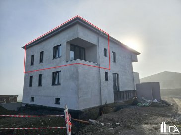 L'Immobilière de l'Attert vous propose en location ce beaux et lumineux duplex situé dans le village d'Eschweiler, commune de Wiltz.

Le duplex d'une surface habitable de +/ - 135 m² situé au 1er étage se compose de:

Niveau 1:
- coin vestiaire
- wc séparé
- beau et lumineux séjour / salle à manger avec cuisine équipée et sortie sur terrasse de 6m²

Niveau 2:
- Salle de douche avec double lavabo et wc
- buanderie
- 2 belles chambres à coucher de 14,80m² et 17m²
- bureau / débarras
- chambre parentale avec dressing et salle de bains avec douche, double lavabo et wc (+/- 38m²)

L'appartement dispose d'une cave, d'un emplacement de parking intérieur et extérieur.

Loyer : 2 500€
Charges : 300€
Caution : 2 mois de loyer
Frais d'agence : 1 mois de loyer + TVA (partagé 50/50 entre locataire et bailleur)

Ce bien vous intéresse !

Merci de remplir le 