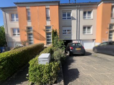 MANSO IMMO vous propose en exclusivité cette charmante maison à rénover idéalement située à Mamer. Maison mitoyenne avec 125m2 habitables et 165m2 au total offrant 3-4 chambres érigée en 2006 dans une parcelle de 1,97a. Idéalement située dans un environnement arboré et sans trafic. Cette maison vous offrira une qualité de vie supérieur. Avec des travaux de rénovation à prévoir cette maison vous laisse la possibilité d'avoir votre concon suivant gout dans un cadre magnifique et au calme. 

Elle se compose comme suit :

Le sous-sol est accessible par des escaliers depuis l'entrée principale ou par le garage pouvant accueillir toute sorte de voiture et motos. On y trouve un local technique / local stockage, une spacieuse buanderie donnant accès à une terrasse et au jardin idéalement exposés.

Le rez-de-chaussée, on y entre par de beaux escaliers et nous offre une belle et lumineuse pièce de vie accédant à un vaste balcon. La cuisine est séparée. Un wc séparé complète ce niveau. 
!! Possibilité de faire un espace ouvert avec l'espace de vie et la cuisine si souhait donnant accès au balcon !!

Le premier étage de cette future magnifique maison est composé de 3 chambres et une vaste salle de bains. La chambre principale fait plus de 17m2. Toutes les pièces ont une fenêtre. 

Sous les combles espace où les installations sont déjà prévues pour une future salle de douche / bains et une chambre à coucher. Un local de stockage et local de chaufferie complètent ce niveau. 

Maison à visiter sans tarder, mais surtout de travaux à prévoir comme cuisine, chaudière, salle de bains. Des travaux mais et surtout parfaite à chaque famille. 

Toutes les indications sont basées exclusivement sur les informations mises à notre disposition par nos clients. Nous n'assumons aucune garantie quant à l'exactitude et l'actualité de ces indications.

Les prix affichés s'entendent frais d'agence inclus de 3% + 17%TVA. Les honoraires d'agence sont à charge des vendeurs.

Pour plus d'informations, photos ou convenir d'un rendez-vous, vous pouvez nous contacter au :
352 24 51 33 79 info@mansoimmo.lu

MANSO IMMO bietet Ihnen exklusiv dieses charmante, zu renovierende Haus in idealer Lage in Mamer an. Dieses Reihenhaus mit 125m2 Wohnfläche und 165m2 Gesamtfläche mit 3-4 Schlafzimmern wurde 2006 auf einem Grundstück von 1,97a errichtet. Es ist ideal gelegen in einer bewaldeten Umgebung ohne Verkehr. Dieses Haus wird Ihnen eine hohe Lebensqualität bieten. Dieses Haus bietet Ihnen die Möglichkeit, Ihr eigenes Haus nach Ihrem Geschmack in einer wunderschönen und ruhigen Umgebung zu gestalten. 

Es setzt sich wie folgt zusammen

Das Untergeschoss ist über eine Treppe vom Haupteingang aus erreichbar oder über die Garage, die alle Arten von Autos und Motorrädern aufnehmen kann. Dort befindet sich ein Technik-/Lagerraum, eine geräumige Waschküche mit Zugang zu einer Terrasse und einem Garten in idealer Lage.

Das Erdgeschoss wird über eine schöne Treppe betreten und bietet einen schönen und hellen Wohnraum mit Zugang zu einem großen Balkon. Die Küche ist separat. Ein separates WC vervollständigt diese Ebene. 
!! Möglichkeit, einen offenen Raum mit dem Wohnbereich und der Küche zu machen, wenn gewünscht mit Zugang zum Balkon!!!

Die erste Etage dieses zukünftigen wunderschönen Hauses besteht aus 3 Schlafzimmern und einem großen Badezimmer. Das Hauptschlafzimmer ist über 17m2 groß. Alle Zimmer haben ein Fenster. 

Unter dem Dach Raum, wo die Installationen sind bereits für eine zukünftige Dusche / Bad und ein Schlafzimmer geplant. Ein Lagerraum und Heizraum vervollständigen diese Ebene. 

Haus zu besuchen ohne Verzögerung, aber vor allem Arbeit zu planen, wie Küche, Kessel, Bad. Arbeiten, aber vor allem perfekt für jede Familie. 

Alle Angaben basieren ausschließlich auf Informationen, die uns von unseren Kunden zur Verfügung gestellt wurden. Wir übernehmen keine Gewähr für die Richtigkeit und Aktualität dieser Angaben.

Die angezeigten Preise verstehen sich inklusive Maklergebühren von 3% + 17%MwSt. Die Maklergebühren sind von den Verkäufern zu tragen.

Für weitere Informationen, Fotos oder um einen Termin zu vereinbaren, kontaktieren Sie uns bitte unter :
352 24 51 33 79 info@mansoimmo.lu

MANSO IMMO exclusively offers this charming house for renovation ideally located in Mamer. Semi-detached house with 125m2 living space and 165m2 in total offering 3-4 bedrooms, built in 2006 on a 1.97a plot. Ideally located in a wooded, traffic-free environment. This house will offer you a superior quality of life. With some renovation work still to be done, this house gives you the opportunity to create your very own tasteful home in a magnificent, peaceful setting. 

It is composed as follows:

The basement is accessible by stairs from the main entrance, or from the garage, which can accommodate all kinds of cars and motorcycles. There's also a utility/storage room, a spacious laundry room and access to a terrace and garden with ideal exposure.

The first floor, entered via a flight of steps, offers a bright and airy living room with access to a large balcony. The kitchen is separate. A separate toilet completes this level. 
!! Possibility of creating an open-plan space with the living area and kitchen if desired, with access to the balcony!

The second floor of this magnificent future home comprises 3 bedrooms and a large bathroom. The master bedroom is over 17m2. All rooms have windows. 

The attic space is already equipped for a future shower/bathroom and bedroom. A storage room and boiler room complete this level. 

A house to visit without delay, but above all with work to be carried out on the kitchen, boiler and bathroom. Work but above all perfect for every family. 

All details are based exclusively on information provided by our customers. We accept no liability for the accuracy or up-to-dateness of the information provided.

Prices shown include 3% agency fee + 17% VAT. Agency fees are payable by the seller.

For further information, photos or to arrange an appointment, please contact us on :
352 24 51 33 79 info@mansoimmo.lu