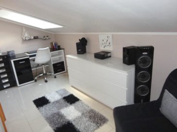 !!!!!!!!!!!!! Opportunité à ne pas rater !!!!!!!!!!!!<br><br>ImmoNordstrooss à l\'honneur de vous presenter ce magnifique Duplex d\'une superficie de 68 m2 complètement rénové qui peut être vendu meublé.<br><br>Ce beau bien est composé comme suit :<br>- Entrée<br>- Living<br>- Cuisine équipée <br>- 1Chambre plus bureau<br>- Salle de bain avec WC<br>- WC séparé <br><br>Une cave et une buanderie viennent compléter ce bien.<br><br>Pour plus de renseignements ou une visite (visites également possibles le samedi sur rdv), veuillez contacter le 691 238 008