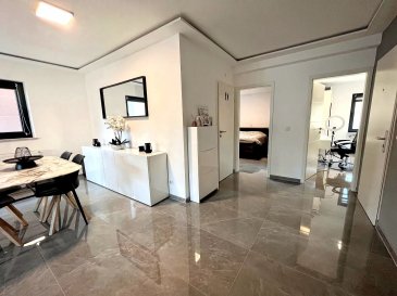 Bel appartement rénové à Differdange (grand-Rue). entièrement rénové (1970) de 75 m², situé au 3ème étage d'une résidence bien entretenue avec ascenseur. Lumineux et fonctionnel, il offre deux balcons, un garage fermé et une cave privée , idéal pour un couple, une petite famille ou un investissement.
Points forts:
- Surface habitable : 75 m², Étage : 3ème (avec ascenseur)
- 2 chambres à coucher (une chambre avec accès balcon)
- Salon / salle à manger avec accès balcon
- Cuisine équipée
- Salle de douche avec WC et raccordement lave-linge
- Balcon total : environ 8 m²
- Garage fermé situé derrière la résidence et cave privée
- Chauffage au gaz
- Classe énergétique : H / Isolation thermique : I (pas actualisée, après les travaux)

Environnement et commodités:
- Transports en commun : arrêts de bus à proximité et accès facile à la gare de Differdange, déplacements quotidiens facilités vers Esch-sur-Alzette et Luxembourg-ville.
- Accès routier : accès rapide aux principaux axes autoroutiers du sud du pays (liaisons vers Luxembourg-ville, Esch et la frontière), pratique pour les navetteurs.
- Écoles et crèches : plusieurs établissements scolaires et structures petite enfance à courte distance, convenant aux familles.
- Santé et services : médecins, pharmacies et centres médicaux à proximité ; hôpitaux et services spécialisés accessibles rapidement en voiture.
- Commerces et loisirs : commerces de proximité, supermarchés, restaurants et espaces verts facilement accessibles.

Visite et contact Appartement prêt à visiter. Pour plus d'informations ou pour organiser une visite, contactez-nous , nous serons ravis de vous accompagner.