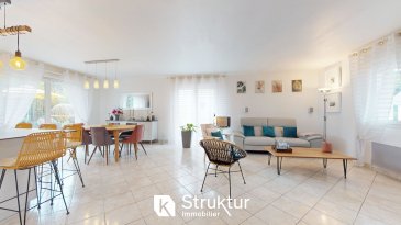 .  HAYANGE LE KONACKER - MAISON 5 PIECES

 ++++ EN EXCLUSIVITE +++ VISITE VIRTUELLE SUR DEMANDE +++

 Située au calme d'une impasse, dans un quartier résidentiel agréable de Hayange, cette maison individuelle construite en 2002 par Maison d'en France offre un cadre de vie pratique et confortable, à seulement 5 min du parking covoiturage de Beuvange sous-St Michel, 20 minutes de Thionville, 25 minutes de Metz et 30 minutes du Luxembourg, avec un accès rapide aux axes autoroutiers (A30/A31).

 Édifiée sur un terrain clos et arboré de 5,92 ares, la maison développe une surface totale de 163 m2, dont 105 m2 habitables. L'espace de vie, lumineux et traversant, s'organise autour d'une belle pièce à vivre de 45 m2. La cuisine, entièrement équipée et fonctionnelle disposant d'un ilot central, s'ouvre sur le salon-séjour, et permet un accès direct à la terrasse et au jardin, parfaits pour profiter des beaux jours en toute intimité.

 Le coin nuit se compose de trois chambres confortables équipées de placards, ainsi que d'une salle de bains meublée avec baignoire, douche et une grande vasque. Les toilettes sont séparées.

 La maison bénéficie également d'un sous-sol partiel et d'un vide sanitaire idéal pour le stockage. Et Un garage double en enfilade avec porte motorisée ainsi que deux places de stationnement extérieures complètent les prestations, .

 Côté jardin, vous profiterez d'un espace soigné, avec terrasse équipée d'un store banne électrique, abri de rangement, espace bois et récupérateur d'eau de pluie.

 Bien entretenue, la maison dispose de prestations techniques solides : chauffage électrique par panneaux radiants, complété par un poêle à bois, double vitrage PVC, volets électriques dans la pièce de vie, et cuisine équipée (réfrigérateur américain, plaque induction, hotte, four, lave-vaisselle).

 À proximité immédiate, vous trouverez écoles, crèches, commerces, supermarchés et services de santé. L'ensemble constitue une maison familiale agréable, fonctionnelle et bien située, idéale pour les frontaliers comme pour les actifs du secteur.

 Pour plus d'informations ou organiser une visite, n'hésitez pas à nous contacter.

 Prix Honoraires charges acquéreur inclus dans le prix de vente : 5%
 DPE actualisé bientot disponible