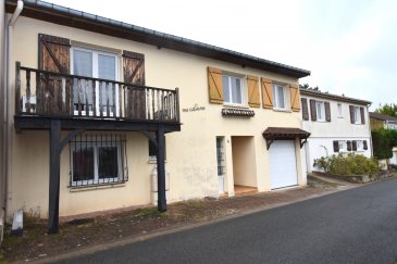 Exclusivité POLIM ! Maison entre Nancy et Metz. .  Maison de 110m2 dans un état proche du neuf comprenant : Hall d'entrée, cuisine équipée séparé et moderne, salon/séjour avec insert bois et accès direct à un belle terrasse, 3 chambres, salle d'eau, WC. Grand garage de 64m2 avec atelier, jardin sur l'arrière de la maison. Une seule chose à faire poser ses valises et emménager !!! 
 Les informations sur les risques auxquels ce bien est exposé sont disponibles sur le site Géorisques : www.georisques.gouv.fr