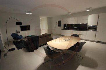 Nous avons le plaisir de vous proposer à la location un bel appartement tout compris (internet, télévision, femme de ménage, draps de bain et de lits...) dans le quartier de Rollingergrund.

Le plus grand atout de ce logement de haut standing est qu'il est entièrement meublé et équipé. 

Il se compose comme suit:
- Cuisine ouverte avec salon et salle à manger;
- 1 chambre;
- Salle de bain;
- Balcon d’environ 7m2; 
- Buanderie équipée (machine à laver/sèche-linge);
- Garage et sous-sol.

Prix locations:
1 mois: 2.400EUR
2/6 mois: 2.300EUR
> 7 mois: 2.200EUR
Parking: 150EUR

Frais d’agence à la charge de la partie locataire: 1 mois de loyer + 17% TVA. 

Pour plus d’informations, veuillez contacter l’agence.<br />Wir haben das Vergnügen, Ihnen eine schöne Wohnung zu vermieten, mit einer Fläche von ca. 43m2, möbliert und komplett ausgestattet, es besteht wie folgt:

- Offene Küche mit Wohnzimmer und Esszimmer;
- 1 Zimmer;
- Badezimmer;
- Balkon von ca. 7m2; 
- Ausgestatteter Waschraum (Waschmaschine/Wäschetrockner)
- Garage und Keller.

Einschließlich Nebenkosten (Reinigungsservice, Strom, WLAN, usw.)

Agenturkosten zu Lasten des Mieterteils: 1 Monat Miete + 17% MwSt. 

Für weitere Informationen wenden Sie sich bitte an die Agentur.<br />We are pleased to offer you for rent beautiful all-inclusive apartments (internet, television, maid, shower towels, bed sheets) in the Rollingergrund district.

The major asset of this high standing flat is that it is entirely furnished and equipped. 

It consists as follows:
- Open kitchen with living and dining room;
- 1 bedroom;
- Bathroom;
- Balcony of about 7m2; 
- Laundry room (washing machine/dryer);
- Garage and basement.

Rental prices:
1 month: 2.400EUR
2/6 months: 2.300EUR
> 7 months: 2.200EUR
Parking: 150EUR

Agency fees at the expense of the tenant: 1 month rent + 17% VAT. 

For more information, please contact the agency.