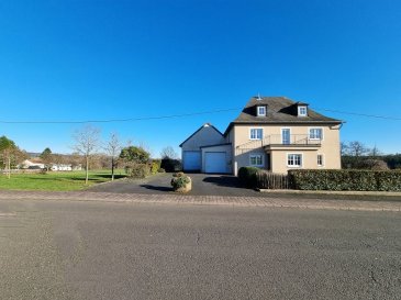 Kernsaniertes Wohnhaus mit Wirtschaftsgebäude und (optionalem) Baugrundstück!<br /><br />Lage, Lage, Lage!<br />Diese Aussage trifft sicherlich den berühmten Nagel genau auf den Kopf.<br /><br />Bei diesem Immobilienangebot handelt es sich um ein Wohnhaus mit großem Wirtschaftsgebäude und einem optional zu erwerbenden Baugrundstück.<br /><br />Das Grundstück auf dem sich das Gebäude befindet ist ca. 1.371 m² groß und kostet 655.000 Euro.<br /><br />Das Baugrundstück direkt neben dem Haus ist im angegebenen Kaufpreis von 665.000 Euro nicht enthalten!!!<br />Das Baugrundstück verfügt über eine Fläche von ca. 1.772 m² und kann zum Preis von gerundet 69.000 Euro dazu erworben werden. Dies entspricht ca. 38.94 Euro pro m². <br /><br />Ein Verkauf des Baugrundstücks alleine kann allerdings erst erfolgen, wenn das Wohnhaus verkauft ist. Somit besteht die Möglichkeit, dass ein Käufer den gesamten Grundbesitz erwerben kann.<br /><br />Der wunderschöne und unverbaubare Weitblick auf die umliegenden Wiesen und Wälder der Eifel lässt das Herz aller Naturliebhaber höherschlagen. Immobilienangebote dieser Art und Größe sind äußerst selten zu finden.<br /><br />Die Immobilie wurde ca. 1946 erbaut und im Laufe der Jahre immer wieder renoviert und erweitert. Im Jahr ca. 2010 wurde das Wohnhaus durch Fachbetriebe aus der Region sehr aufwändig kernsaniert.<br /><br />Die Immobilie befindet sich in einem hervorragenden und absolut einzugsfertigen Zustand und kann zeitnah übernommen werden. <br />Aufteilung der Räume und Etagen:<br /><br />Im Erdgeschoss befinden sich die Diele mit Treppenhaus, ein Wohnzimmer, ein Esszimmer, die Küche mit hochwertiger Einbauküche und ein sehr hübsch gestaltets Gäste-WC.<br /><br />Von der Küche aus gelangen Sie auf den nach hinten ausgerichteten großen Balkon mit herrlicher Aussicht. <br /><br />Vom Balkon aus erreicht man den in das Wirtschaftsgebäude hineingebauten Hauswirtschaftsraum.<br /><br />Über eine maßgefertigte Holztreppe aus heller Eiche gelangen Sie in das Obergeschoss. Hier stehen drei Schlaf-, Büro- oder Gästezimmer und ein sehr schönes Tageslichtbad mit begehbarer Dusche, Badewanne und Doppelwaschtisch bereit.<br /><br />Eine weitere Holztreppe führt zum sehr geräumigen Dachgeschoss.<br /><br />Das Wohnhaus wird über eine moderne Lüftungsanlage komplett kontrolliert be- und entlüftet und verfügt über 3fach Verglasung. Der gesamte Innenausbau wurde ausschließlich mit hochwertigen und langlebigen Materialien ausgeführt. Das Wohnhaus befindet sich in einem bezugsfertigen Zustand.<br /><br />Das größtenteils unterkellerte Wirtschaftsgebäude neben dem Wohnhaus bietet enorm viel Platz für Hobby und/oder Beruf. Sie erreichen das Gebäude ebenerdig von der Straßenseite aus.<br /><br />Vor dem Haus und dem Wirtschaftsgebäude stehen mehrere PKW-Außenstellplätze bereit.<br /><br />Rechts neben dem Wohnhaus befindet sich eine Zufahrt auf das hintere Grundstück. Der An- und Abtransport von Gartenschnitt und vielen anderen Dingen kann somit problemlos erledig werden.<br /><br />Als weiteres High-Light wurde im Bereich des Gartens eine sehr schöne und große Außenterrasse mit Holzboden angelegt. Die Terrasse verfügt über chic in den Bodenbelag eingelassene Einbauspots und Steckdosen zum Anschließen von weiteren Lampen, Elektrogrills und vielem mehr.<br /><br />Genießen Sie hier in den schönsten Monaten des Jahres die Ruhe der weitestgehend unberührten Natur der Eifel. Hier sagen sich im positiven Sinne gesprochen noch Fuchs und Hase gute Nacht. Eifelleben pur!<br /><br />Das gesamte Grundstück auf dem sich das Wohnhaus befindet ist eingezäunt und eignet sich daher auch hervorragende zur Hunde- und allgemeinen Tierhaltung.<br /><br />Sollte Sie auf der Suche nach einem wirklich außergewöhnlichen Anwesen mit enorm viel Nutz- und Erweiterungsmöglichkeiten in hervorragender Lage sein - dann haben Sie es jetzt gefunden!<br /> <br />Gerne beantworten wir Ihre Fragen in einem persönlichen Gespräch.<br /><br />Eine Reservierung der Immobilie ist nur mit schriftlicher Bankbestätigung/Finanzierungsbestätigung möglich. Alle erforderlichen Finanzierungsunterlagen stellen wir Ihnen selbstverständlich gerne zur Verfügung.<br /><br />Besichtigungsanfragen vorzugsweise per E-Mail mit Angabe von Namen, Anschrift und Telefonnummer.<br />E-Mail: pick@pick-immobilen.de<br /><br />Wir freuen uns auf Sie!<br /><br /><br />Pick-Immobilien in Bitburg.<br /><br />Ihr Immobilien-Partner im Bereich Bitburg-Eifel-Trier-Mosel und natürlich Luxemburg.<br /><br />Persönliche Beratung und Betreuung vom ersten Gespräch bis zum Notar.<br /><br />Gerne erstellen wir Ihnen unverbindlich ein auf Sie zu geschnittenes Finanzierungsangebot.<br /><br />Besuchen Sie uns auch im Internet.<br /><br />www.pick-Immobilien.de<br />Wir freuen uns auf Sie!Lage:<br />54533 Schwarzenborn<br />Ortsgemeinde Wittlich-Land in Rheinland-Pfalz<br /><br />Entfernungen: <br />Bitburg - ca. 22 Km<br />Wittlich - ca. 24 Km<br />Daun - ca. 29 Km<br />Gerolstein - ca. 37 Km<br />Prüm - ca. 41 Km<br />Trier - ca. 52 Km<br />Luxemburg - Echternach ca. 47 Km<br />Luxemburg - Stadt ca. 83 Km<br />Belgien St. Vith - ca. 63 Km<br />Niederland Maastricht - ca. 153 Km<br />Koblenz - ca. 97 Km <br />Köln - ca. 152 Km<br />Frankfurt - ca. 185 Km<br /><br />Die Angabe der Kilometer variiert ja nach Auswahl der Route.